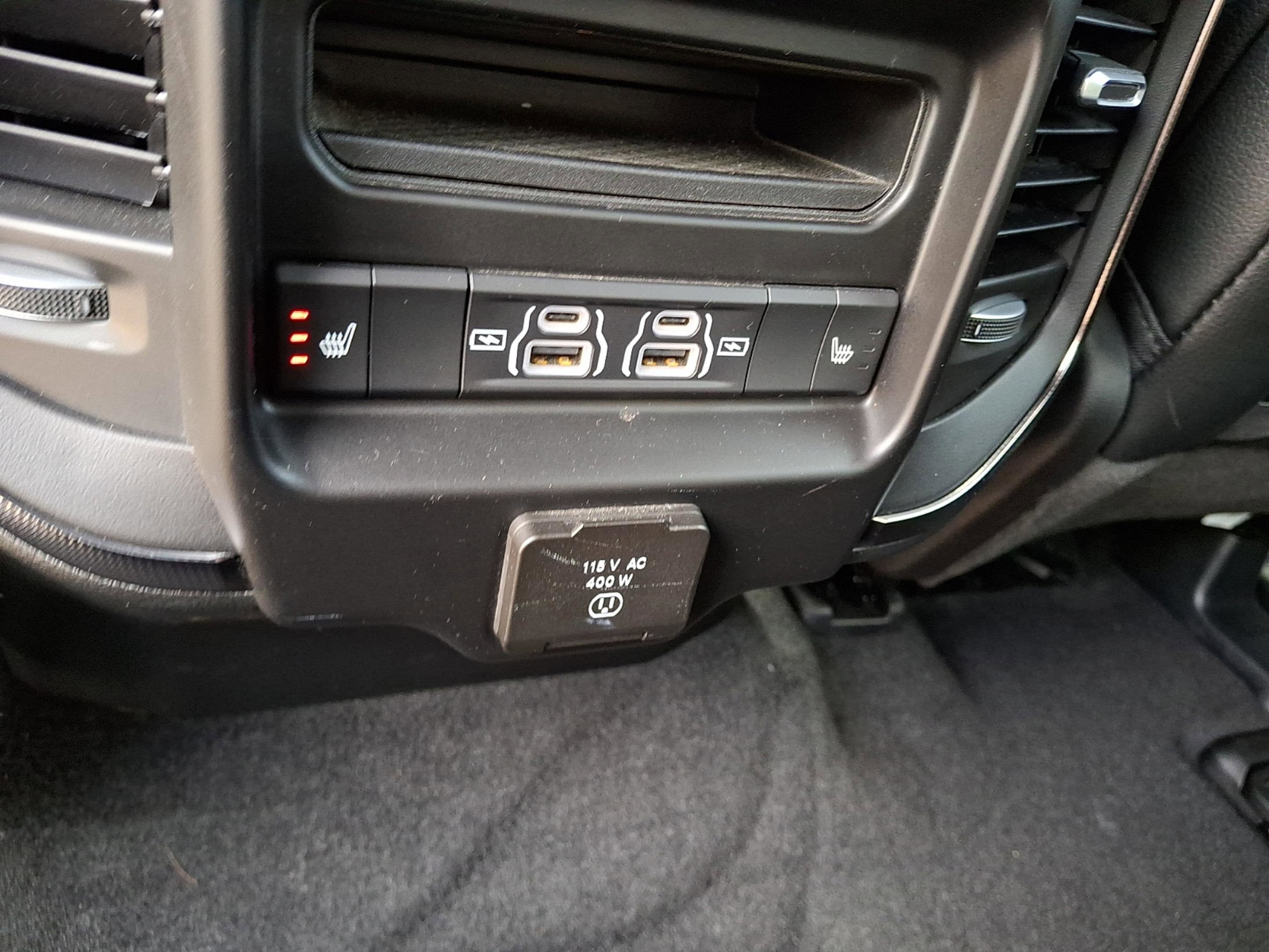 2025 RAM 1500 Rebel Crew Cab 4x4 5'7' Box