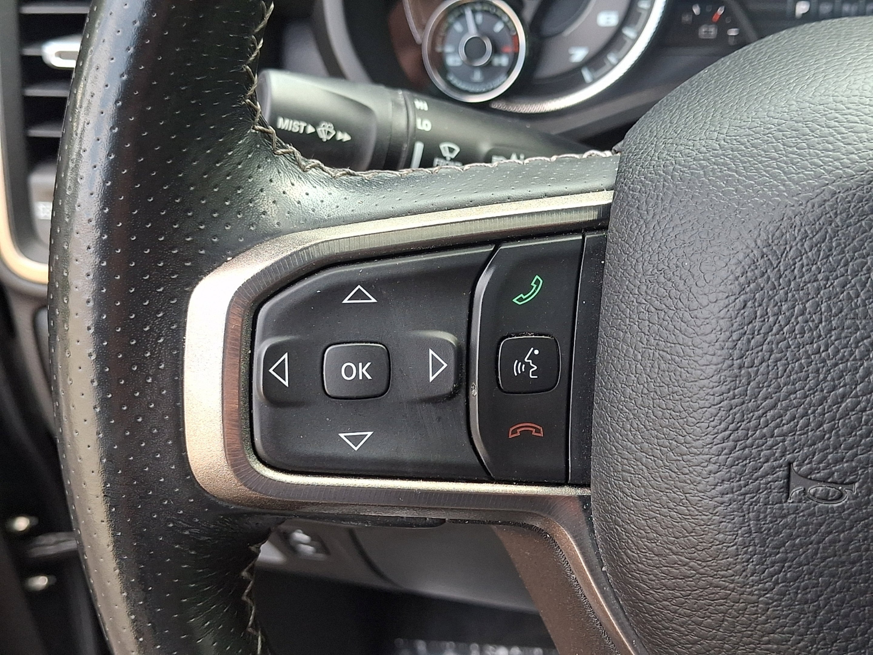2022 RAM 1500 Rebel Crew Cab 4x4 5'7' Box