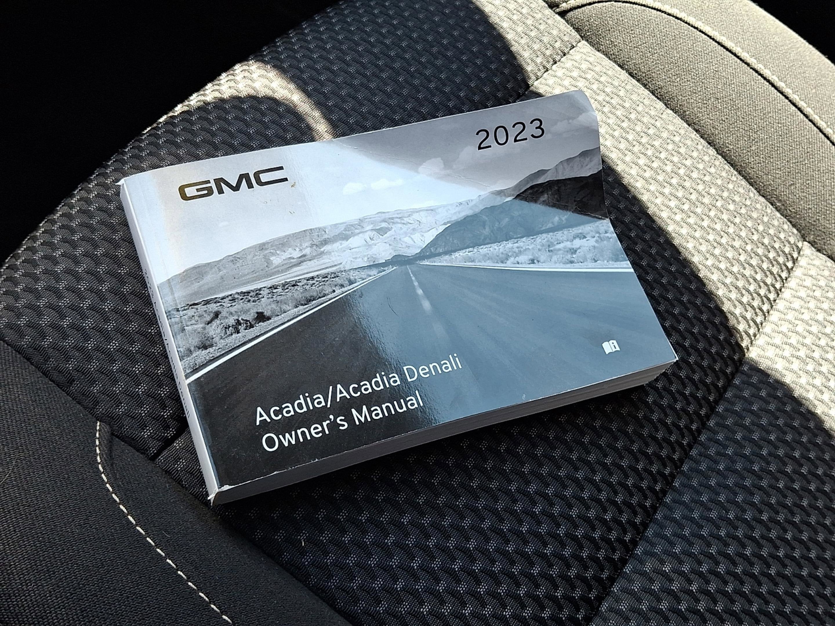 2023 GMC Acadia FWD SLE