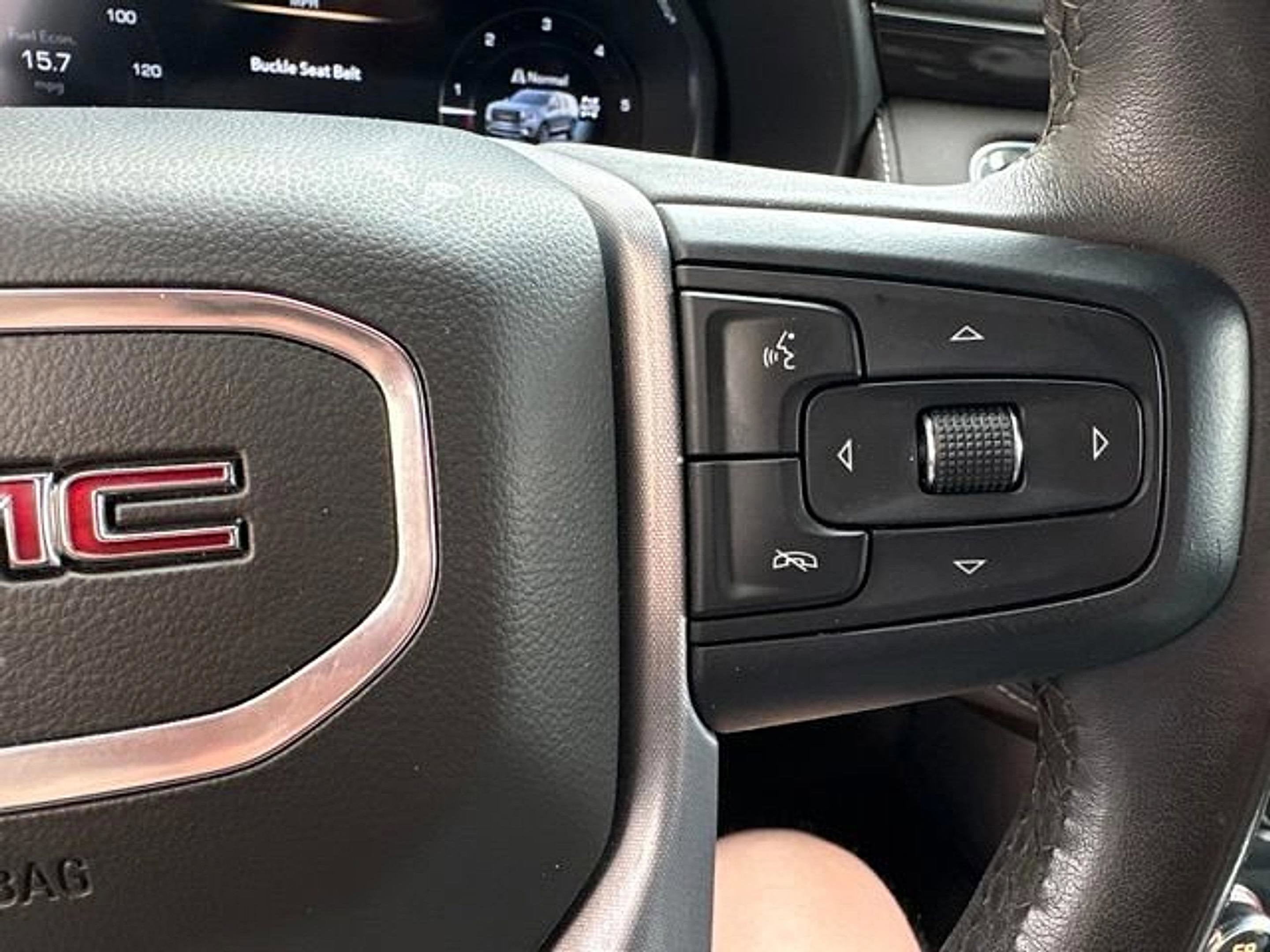 2022 GMC Yukon 4WD SLE