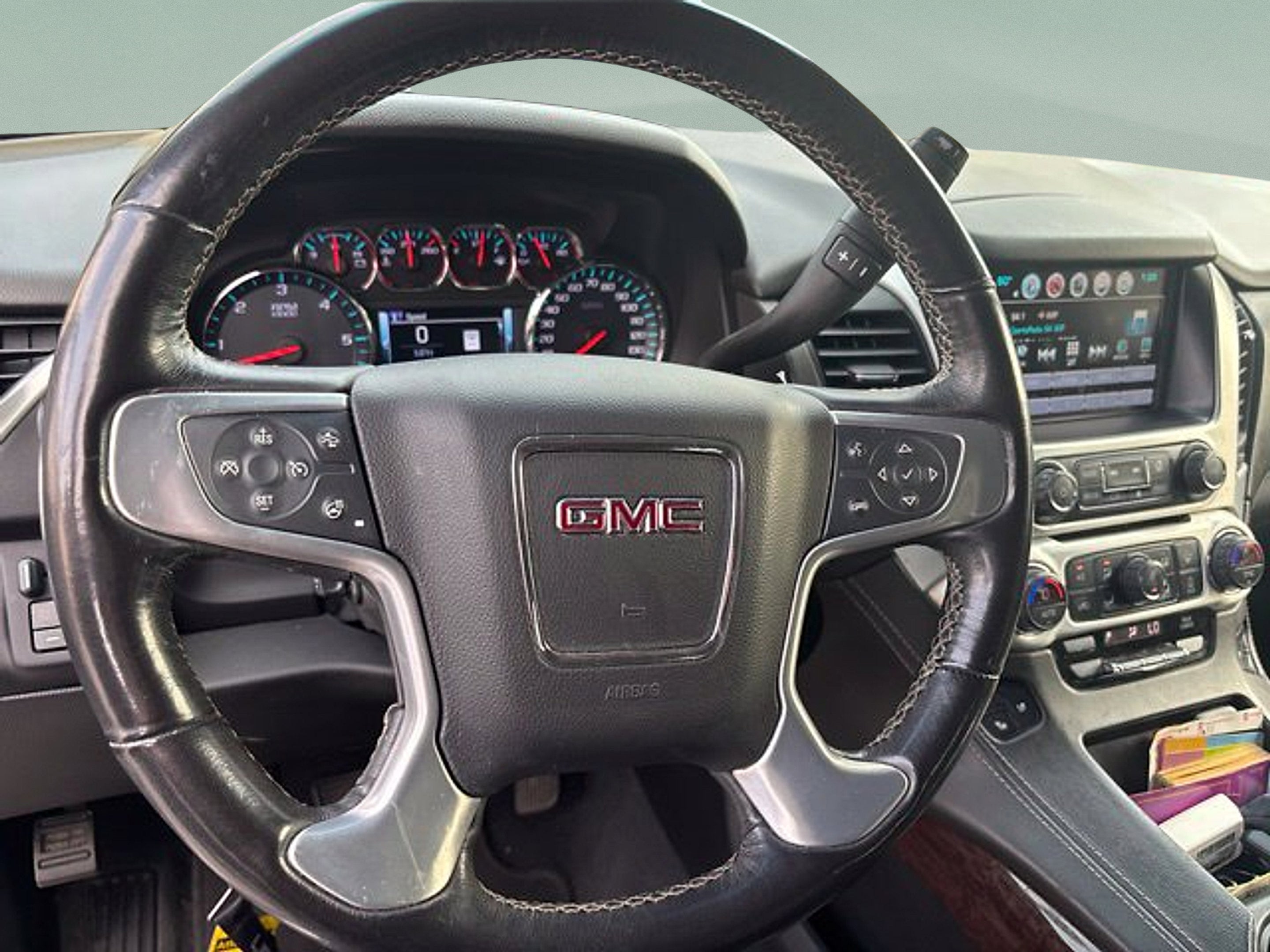 2020 GMC Yukon XL 4WD SLT