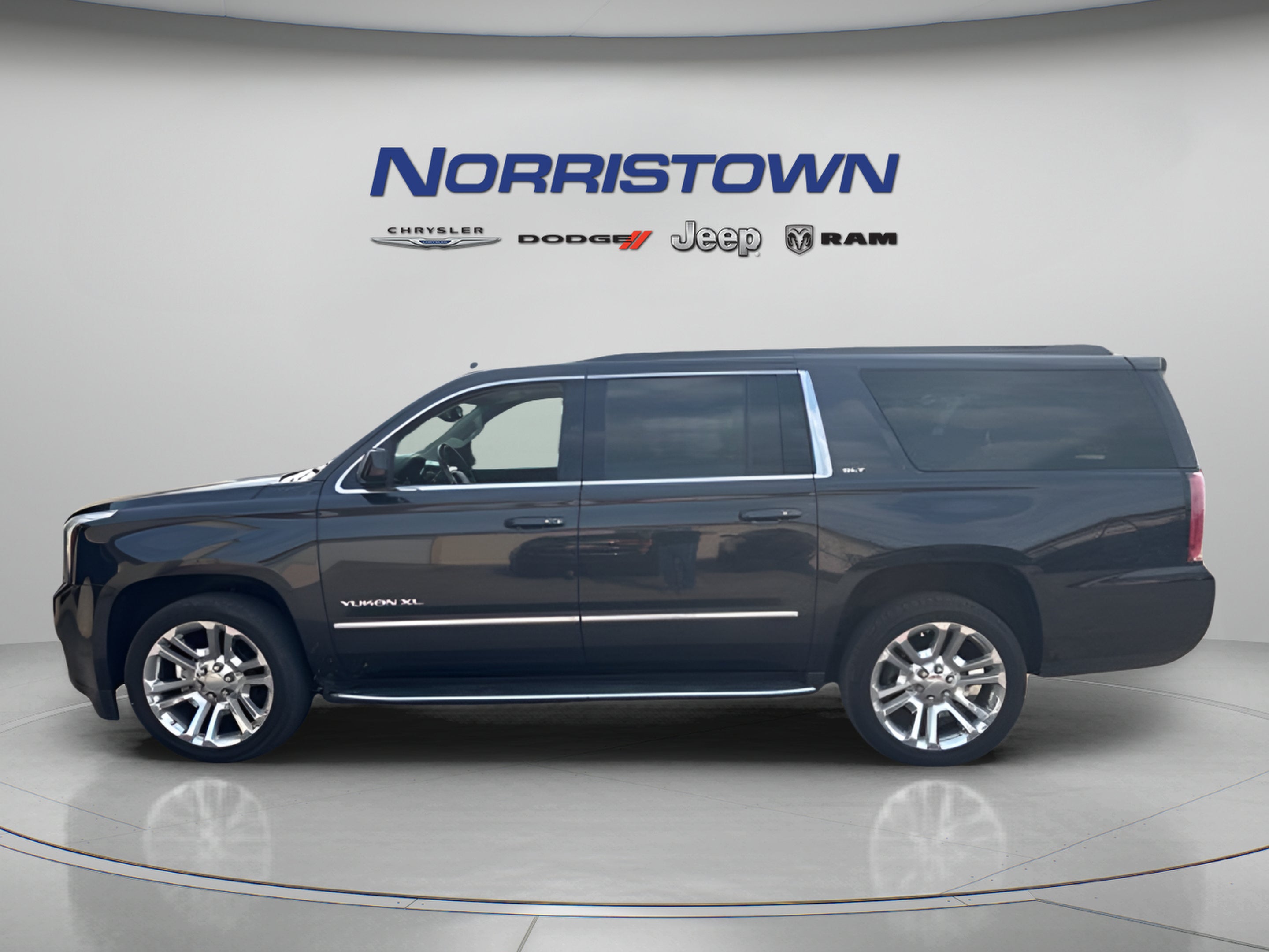 2020 GMC Yukon XL 4WD SLT