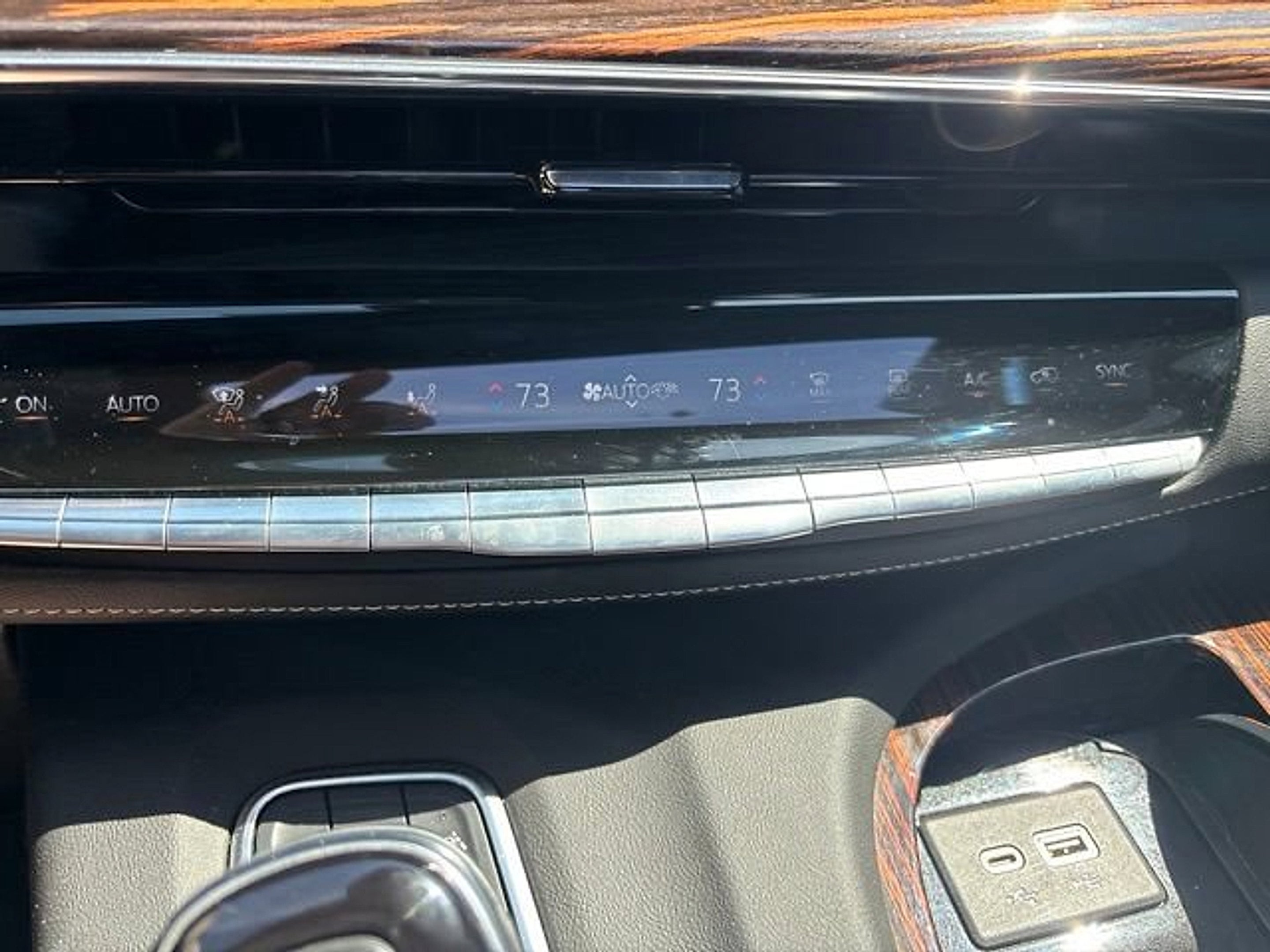 2021 Cadillac Escalade 4WD Premium Luxury