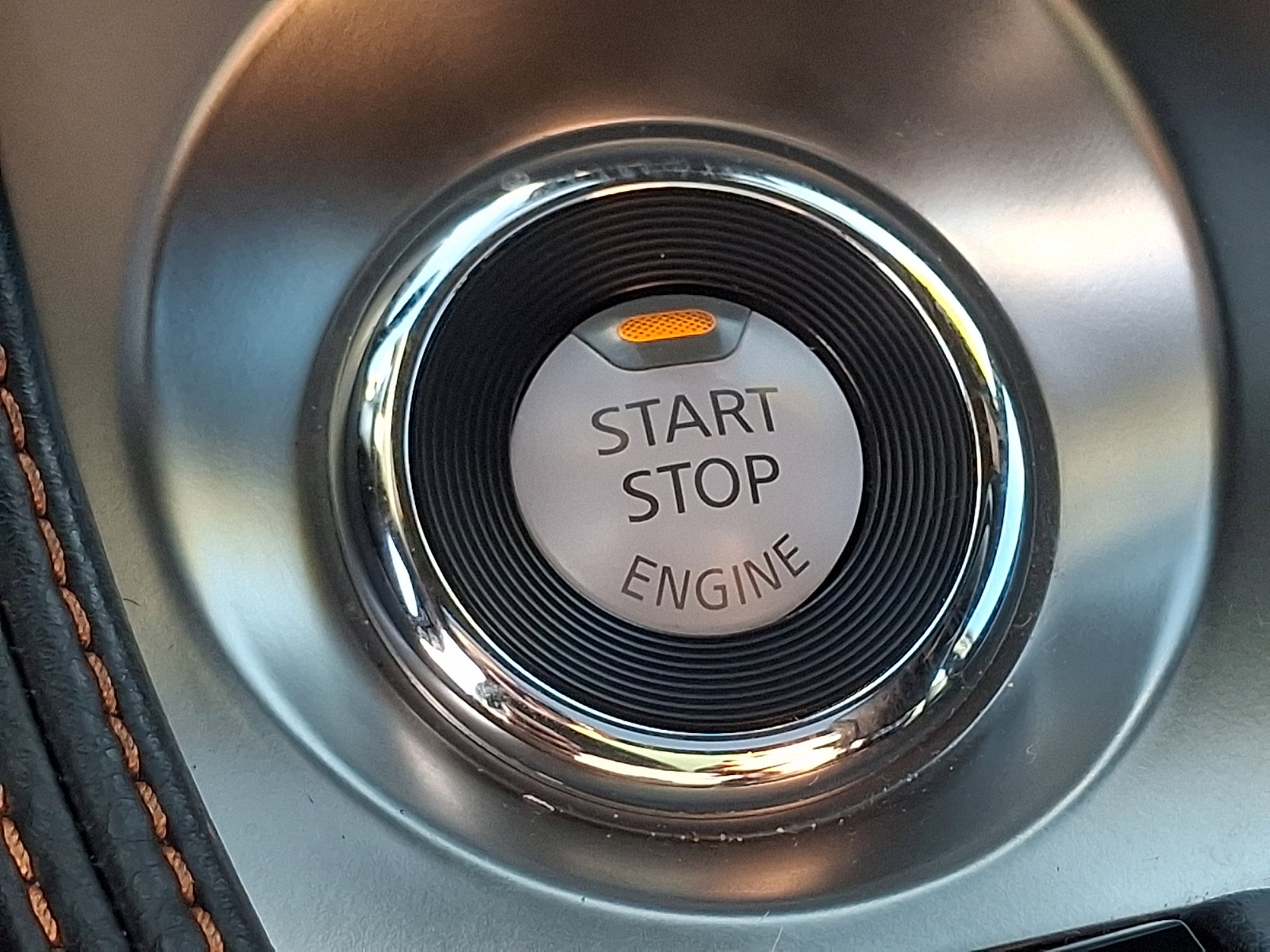 2021 Nissan Maxima SR Xtronic CVT