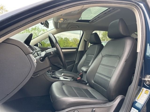 2019 Volkswagen Passat 2.0T Wolfsburg Edition