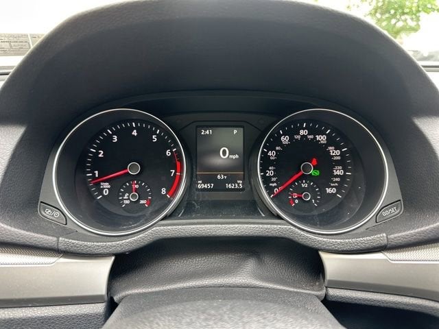 2019 Volkswagen Passat 2.0T Wolfsburg Edition