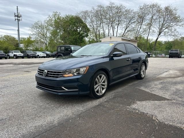 2019 Volkswagen Passat 2.0T Wolfsburg Edition