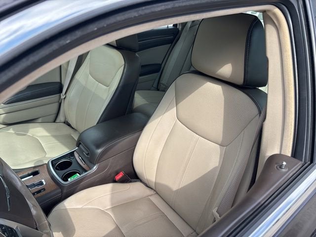 2012 Chrysler 300C Luxury Series AWD