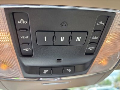 2012 Chrysler 300C Luxury Series AWD