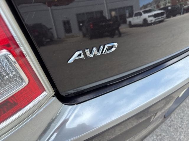 2012 Chrysler 300C Luxury Series AWD