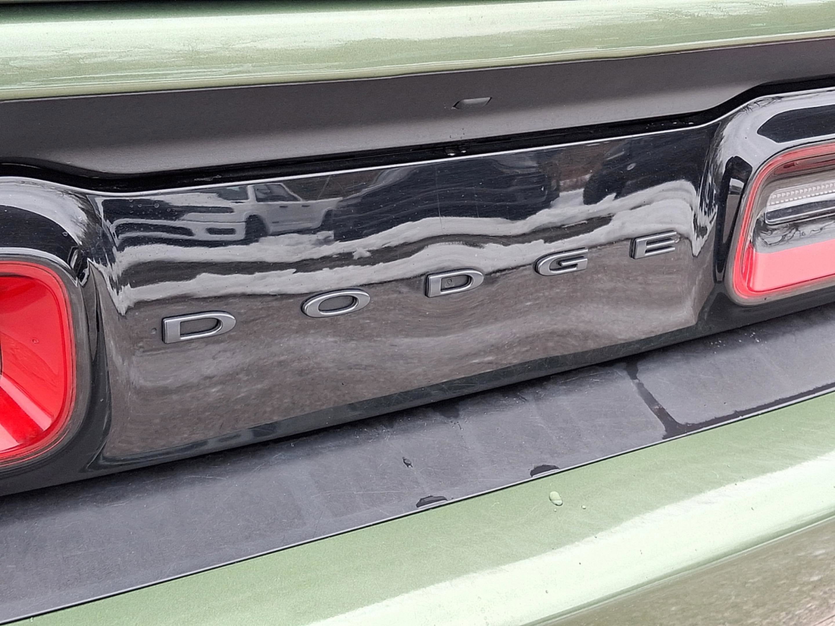 2022 Dodge Challenger SXT