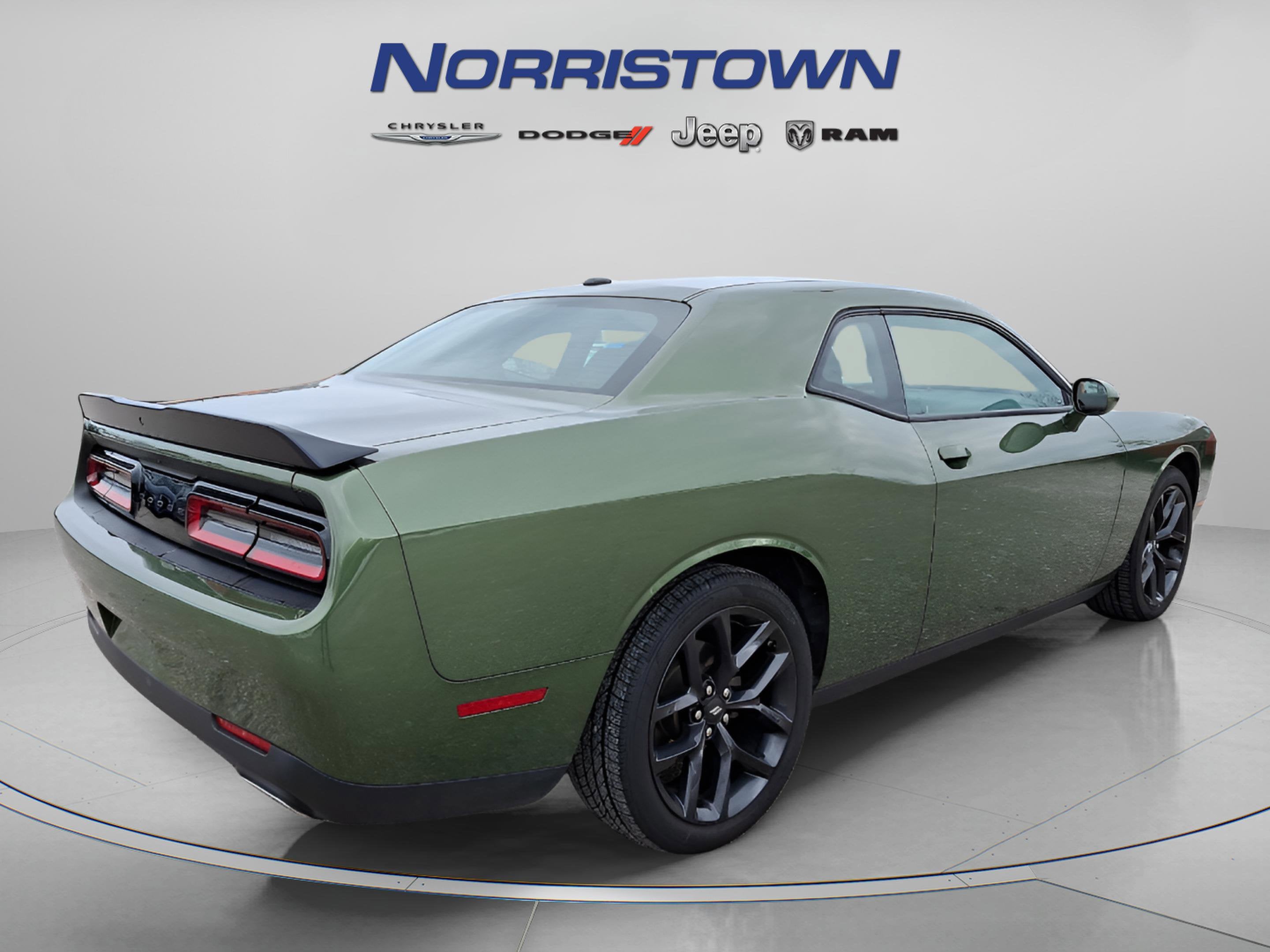 2022 Dodge Challenger SXT