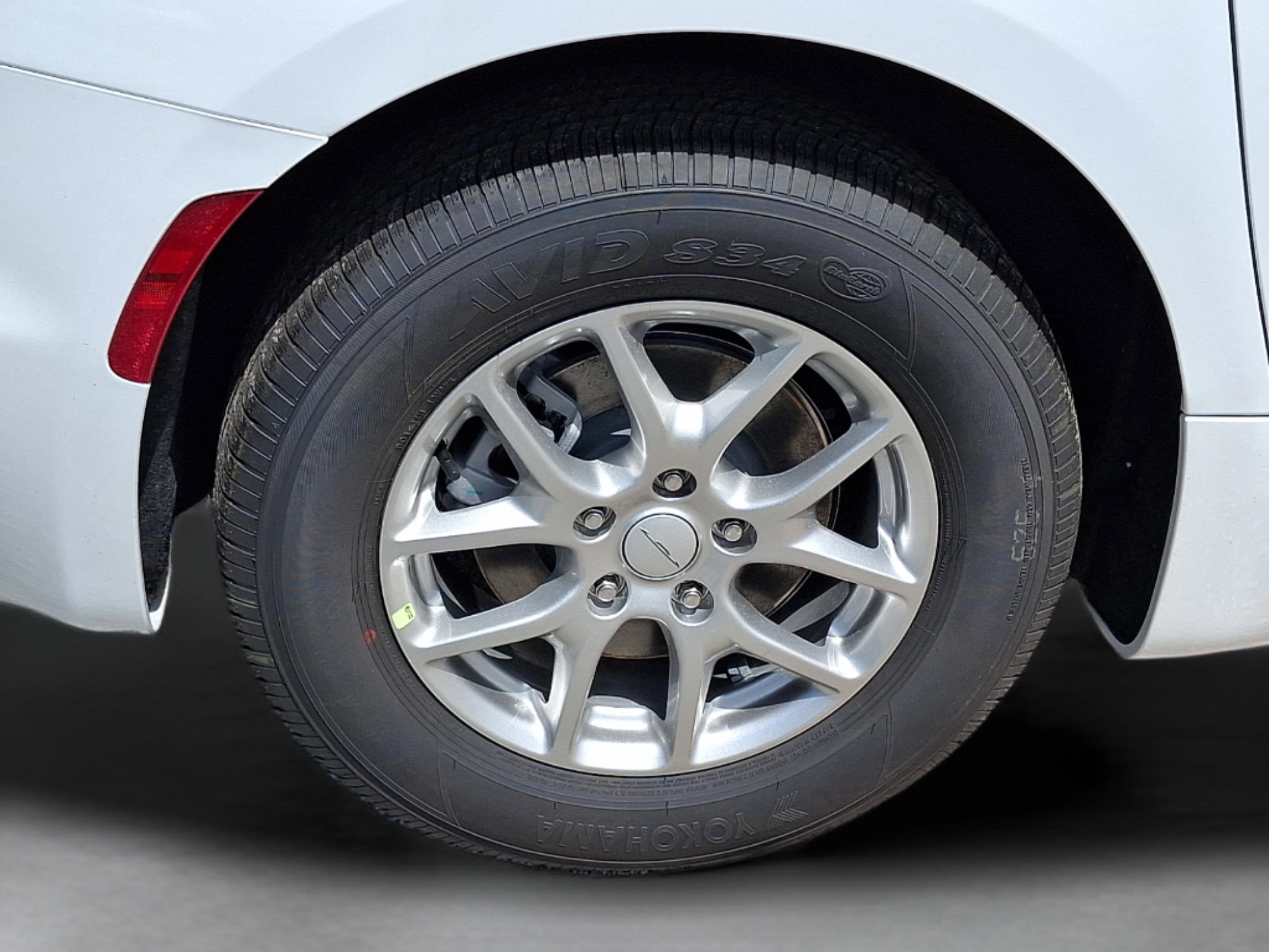 2027 Chrysler Pacifica PACIFICA SELECT
