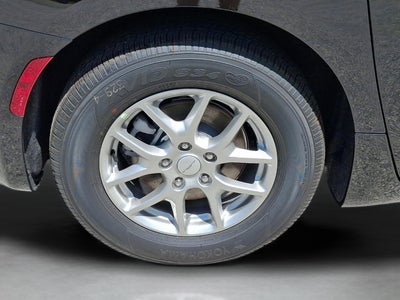 2027 Chrysler Pacifica PACIFICA SELECT