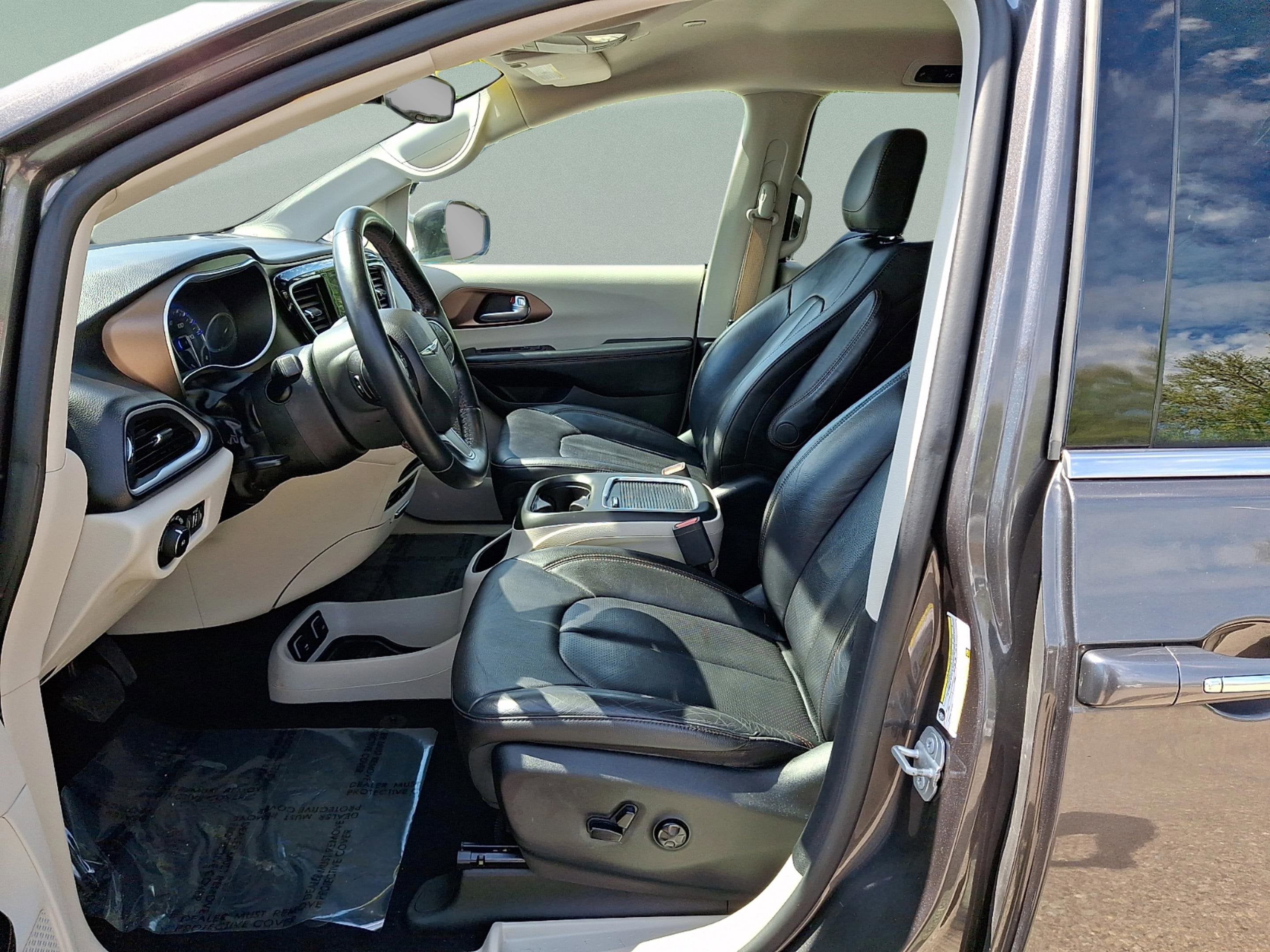 2018 Chrysler Pacifica Touring L Plus