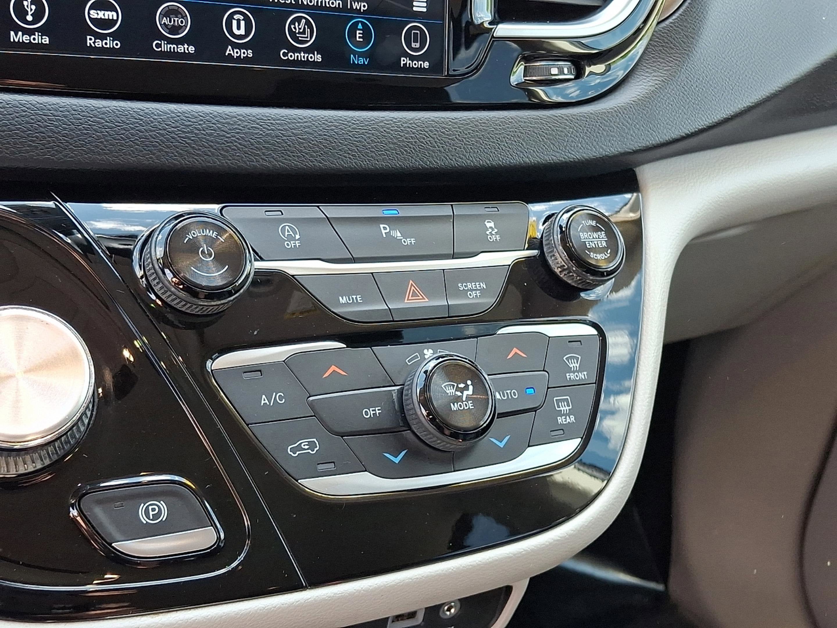 2018 Chrysler Pacifica Touring L Plus