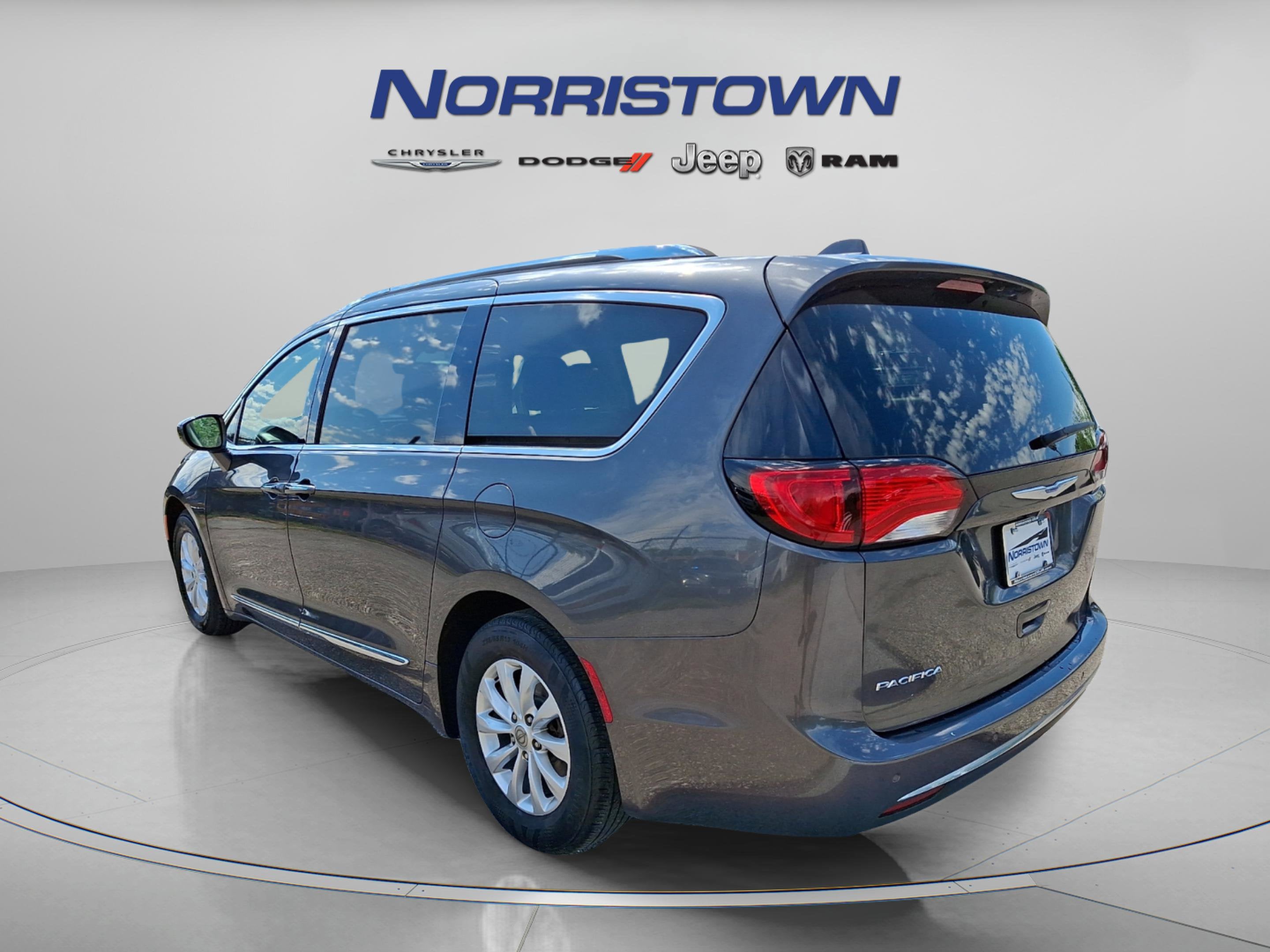 2018 Chrysler Pacifica Touring L Plus