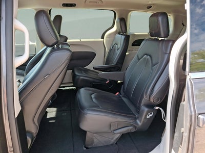 2018 Chrysler Pacifica Touring L Plus