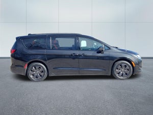 2020 Chrysler Pacifica Hybrid Red S Edition