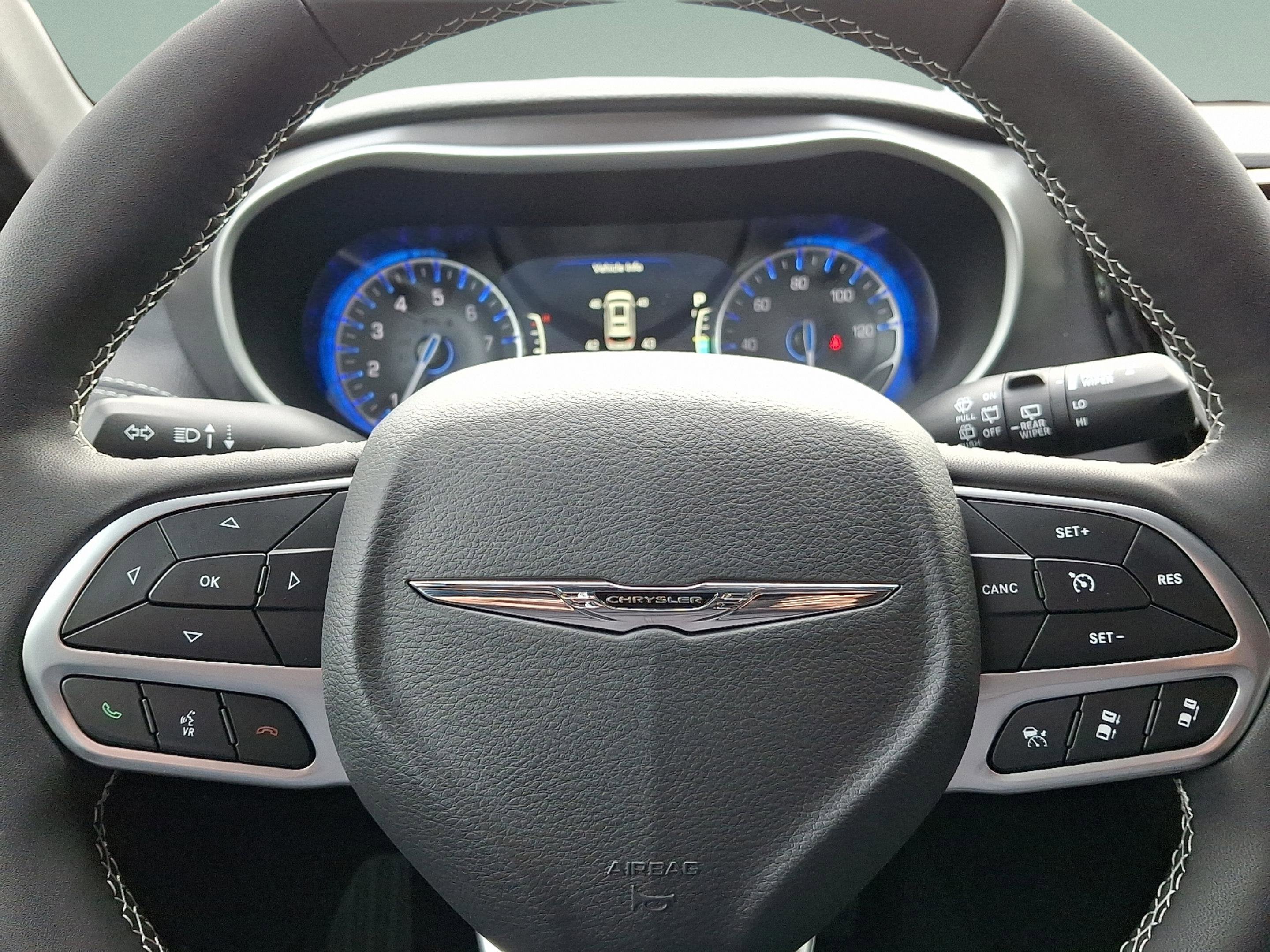 2026 Chrysler Pacifica PACIFICA SELECT AWD