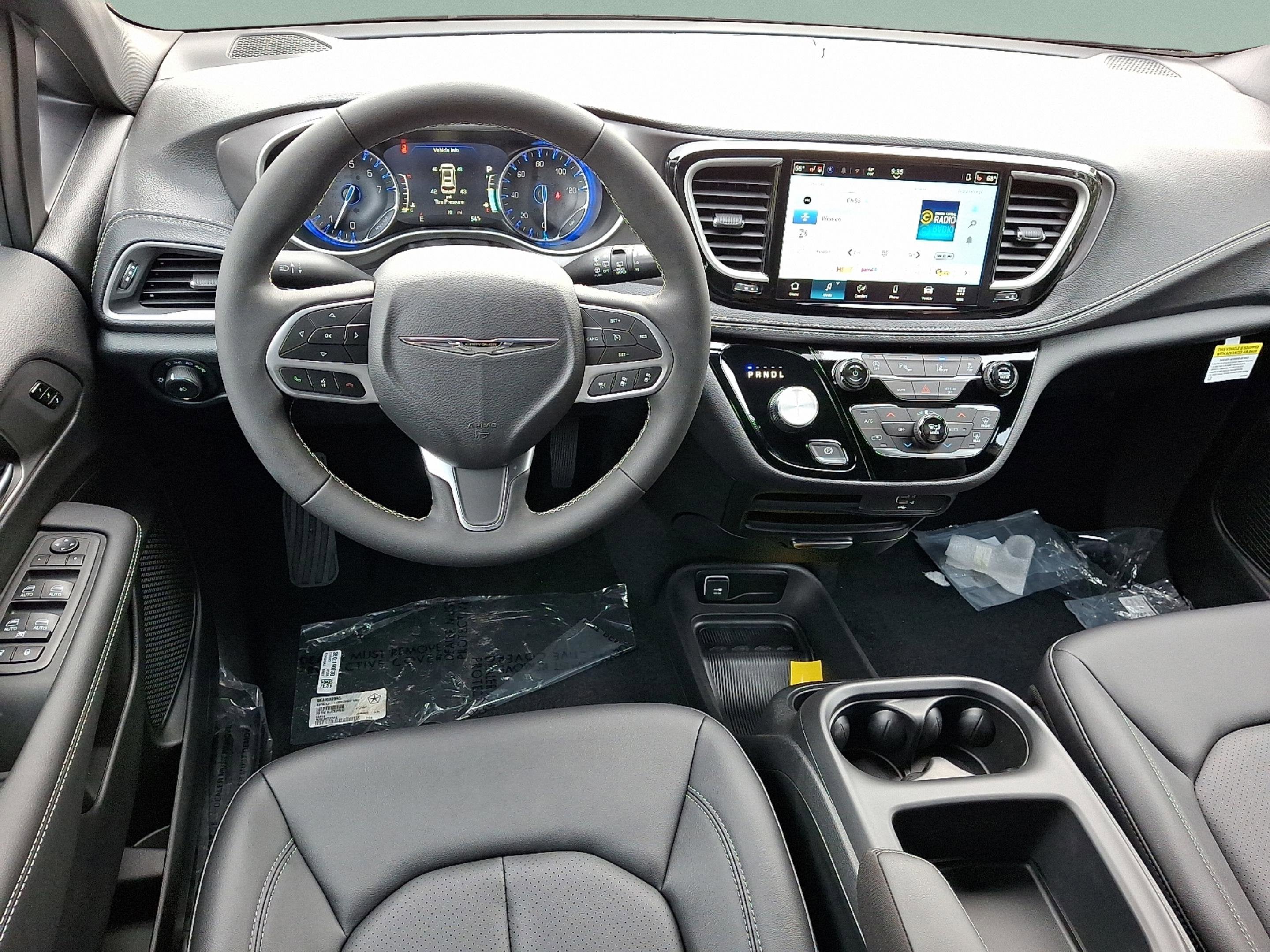 2026 Chrysler Pacifica PACIFICA SELECT AWD
