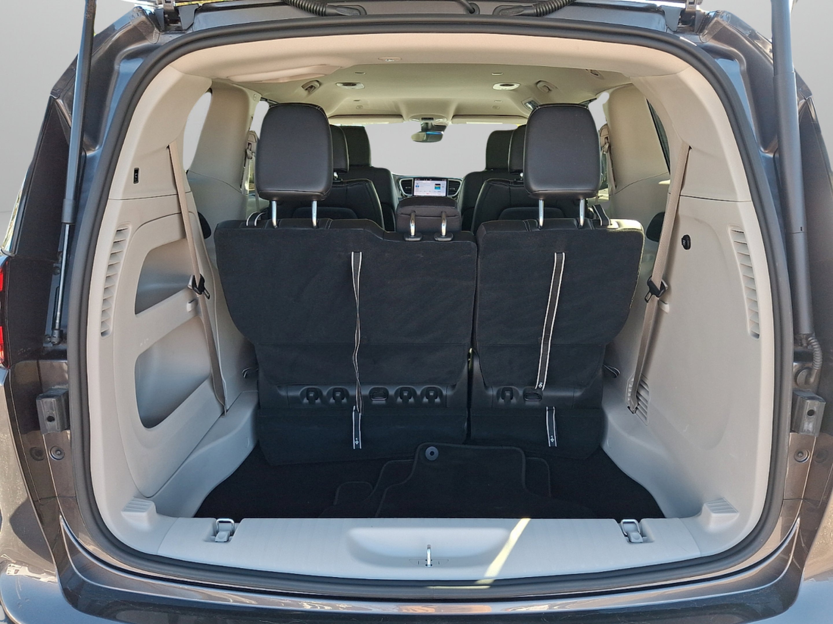 2023 Chrysler Pacifica Touring L AWD