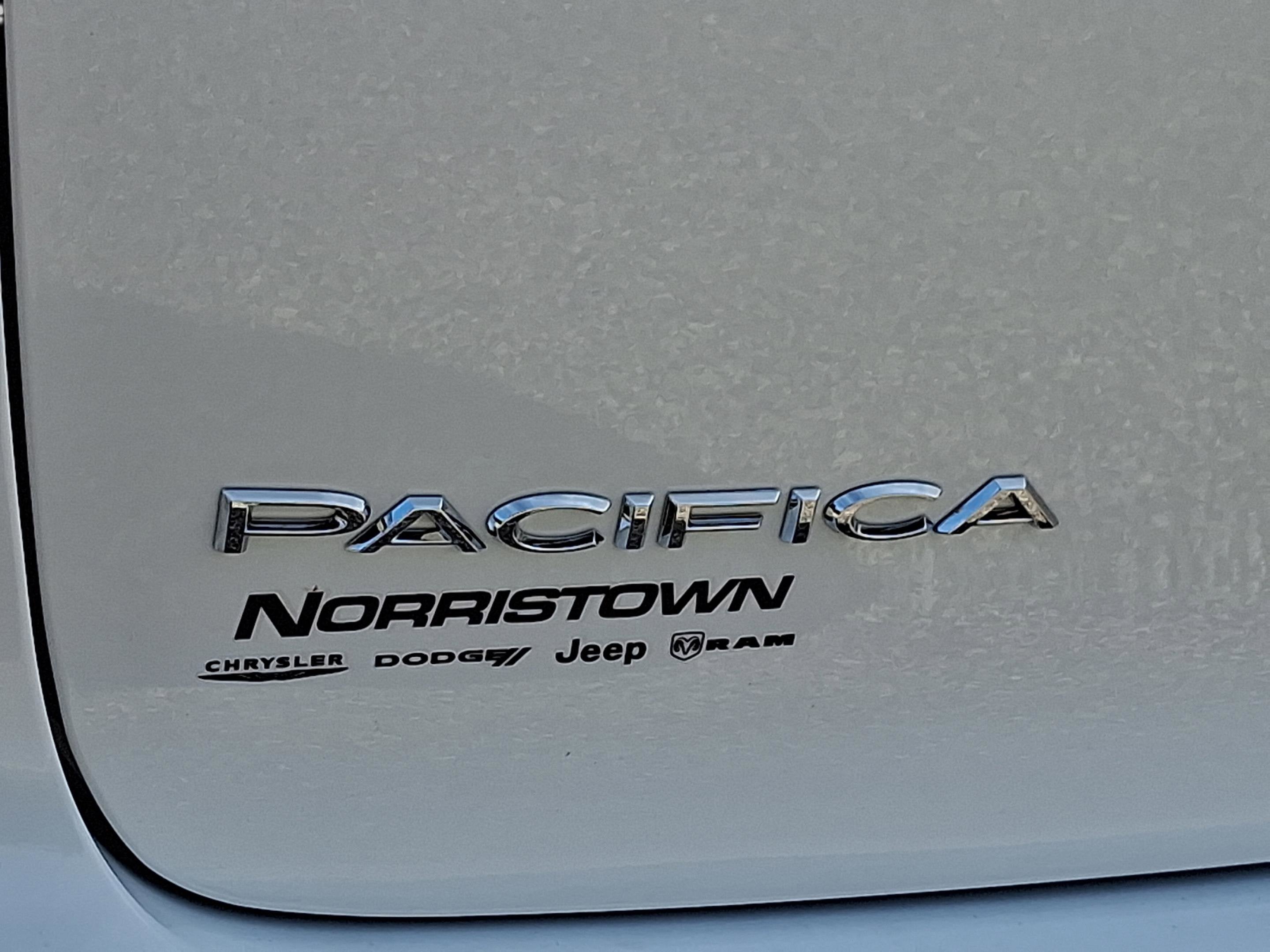 2026 Chrysler Pacifica PACIFICA SELECT AWD