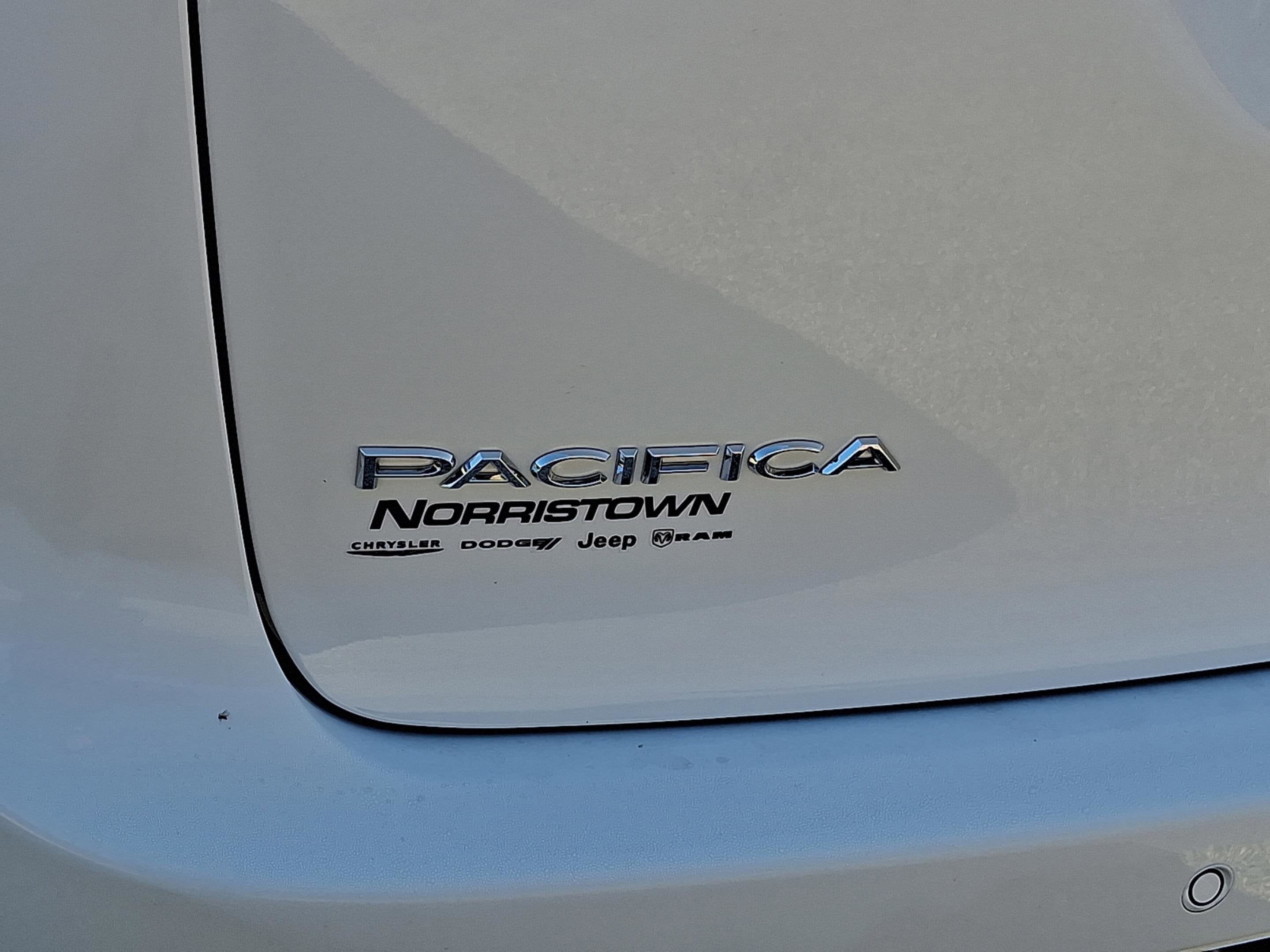 2026 Chrysler Pacifica PACIFICA SELECT AWD