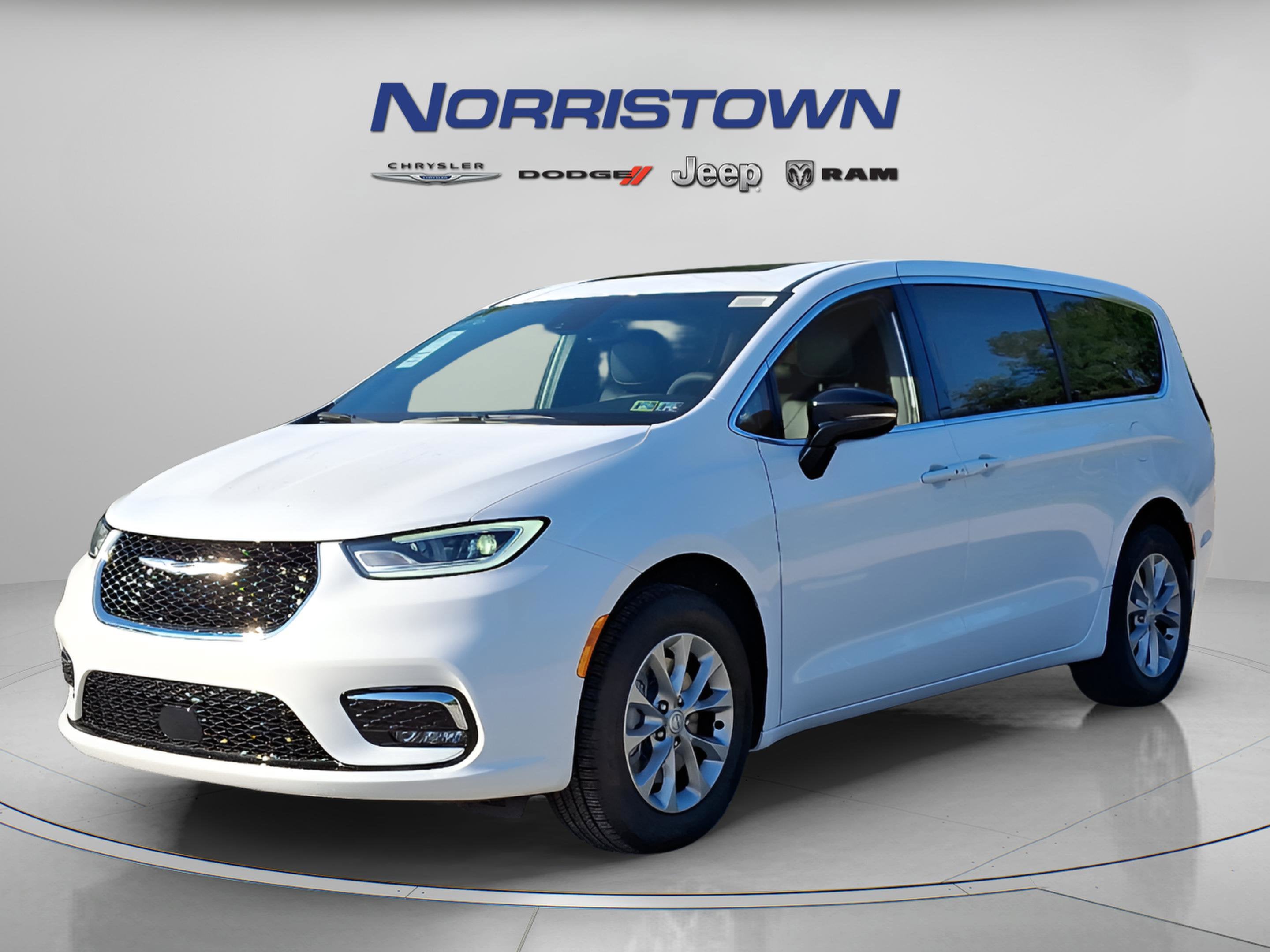 2026 Chrysler Pacifica PACIFICA SELECT AWD