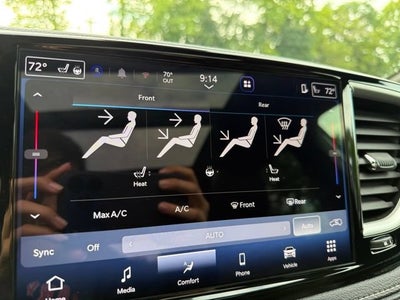 2026 Chrysler Pacifica Select AWD