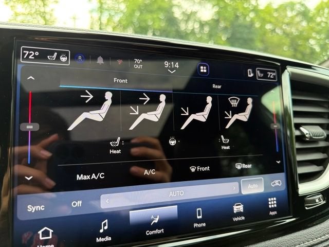 2026 Chrysler Pacifica Select AWD