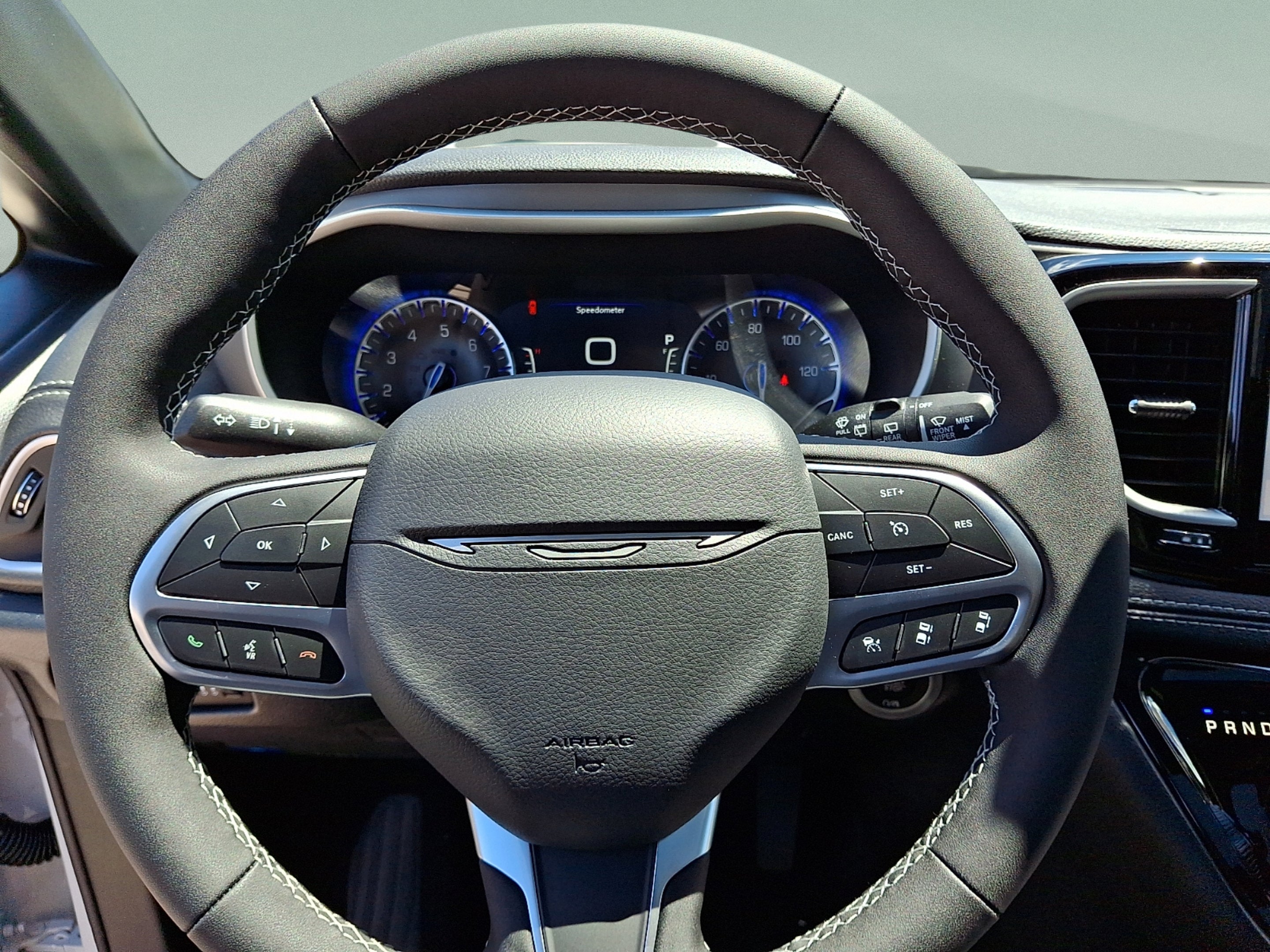 2027 Chrysler Pacifica PACIFICA SELECT AWD