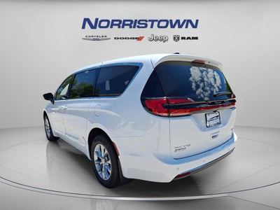 2027 Chrysler Pacifica PACIFICA SELECT AWD