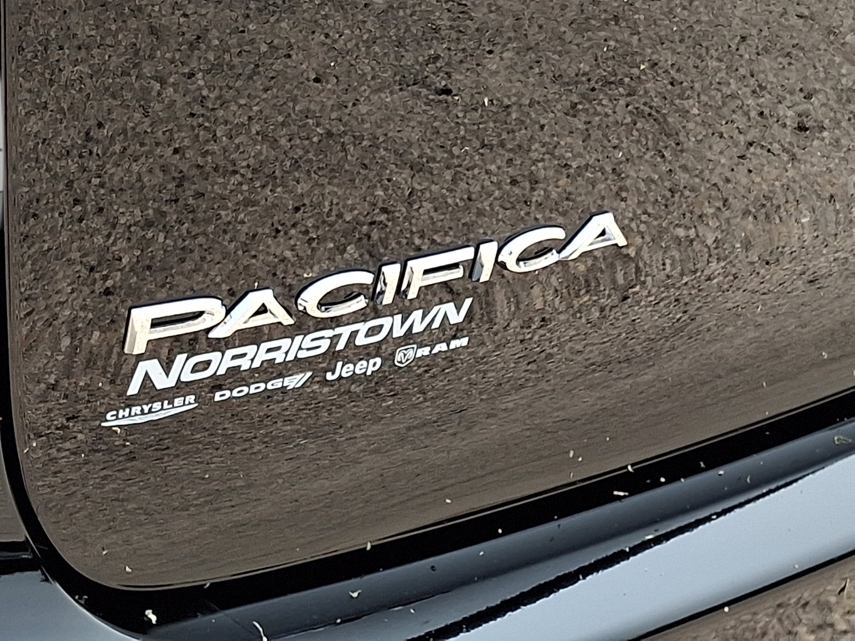 2027 Chrysler Pacifica PACIFICA LIMITED AWD