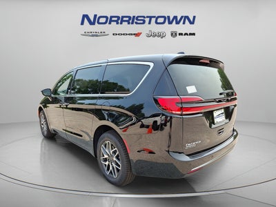 2027 Chrysler Pacifica PACIFICA LIMITED AWD