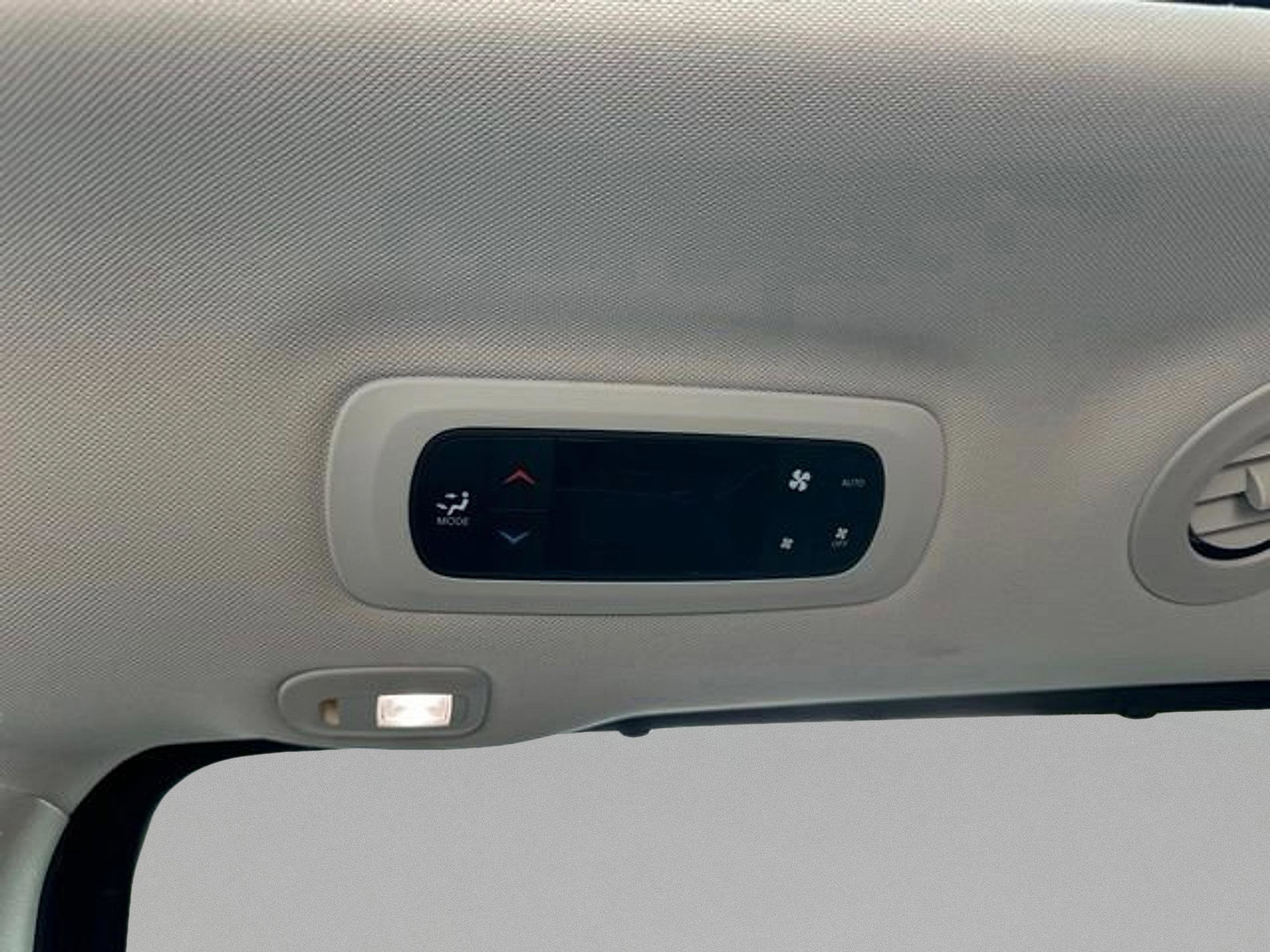 2023 Chrysler Pacifica Limited AWD