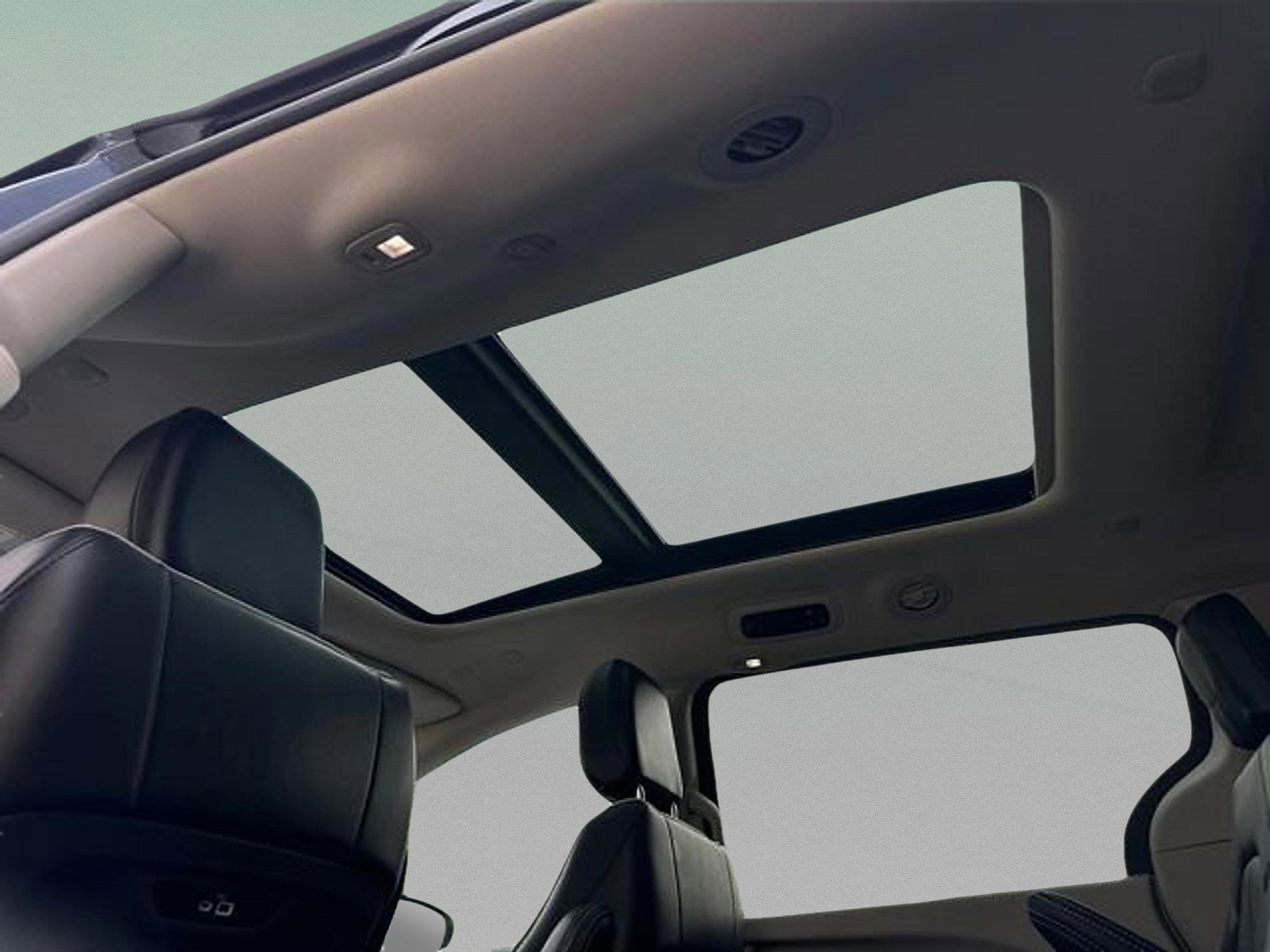 2023 Chrysler Pacifica Limited AWD