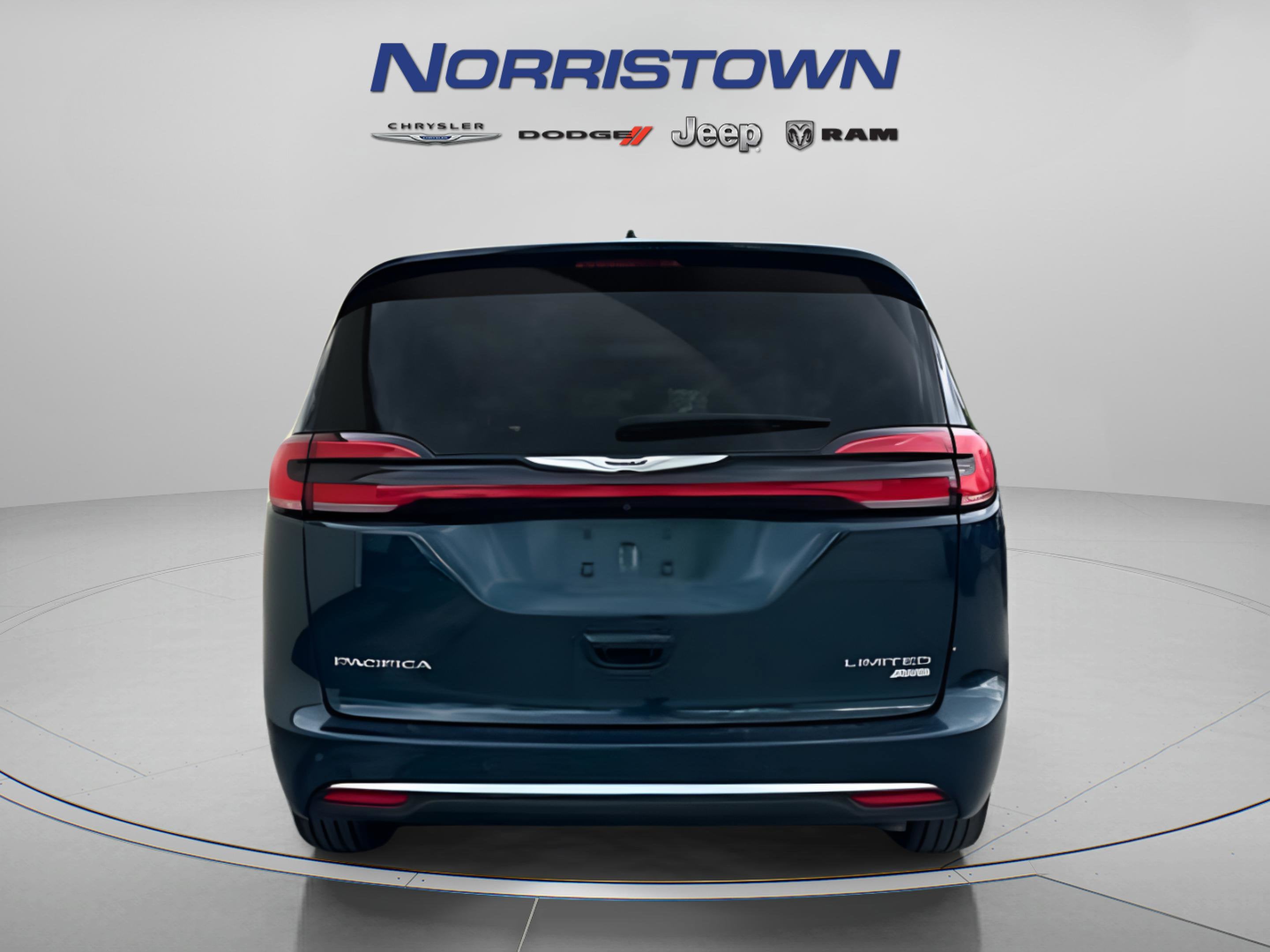 2023 Chrysler Pacifica Limited AWD