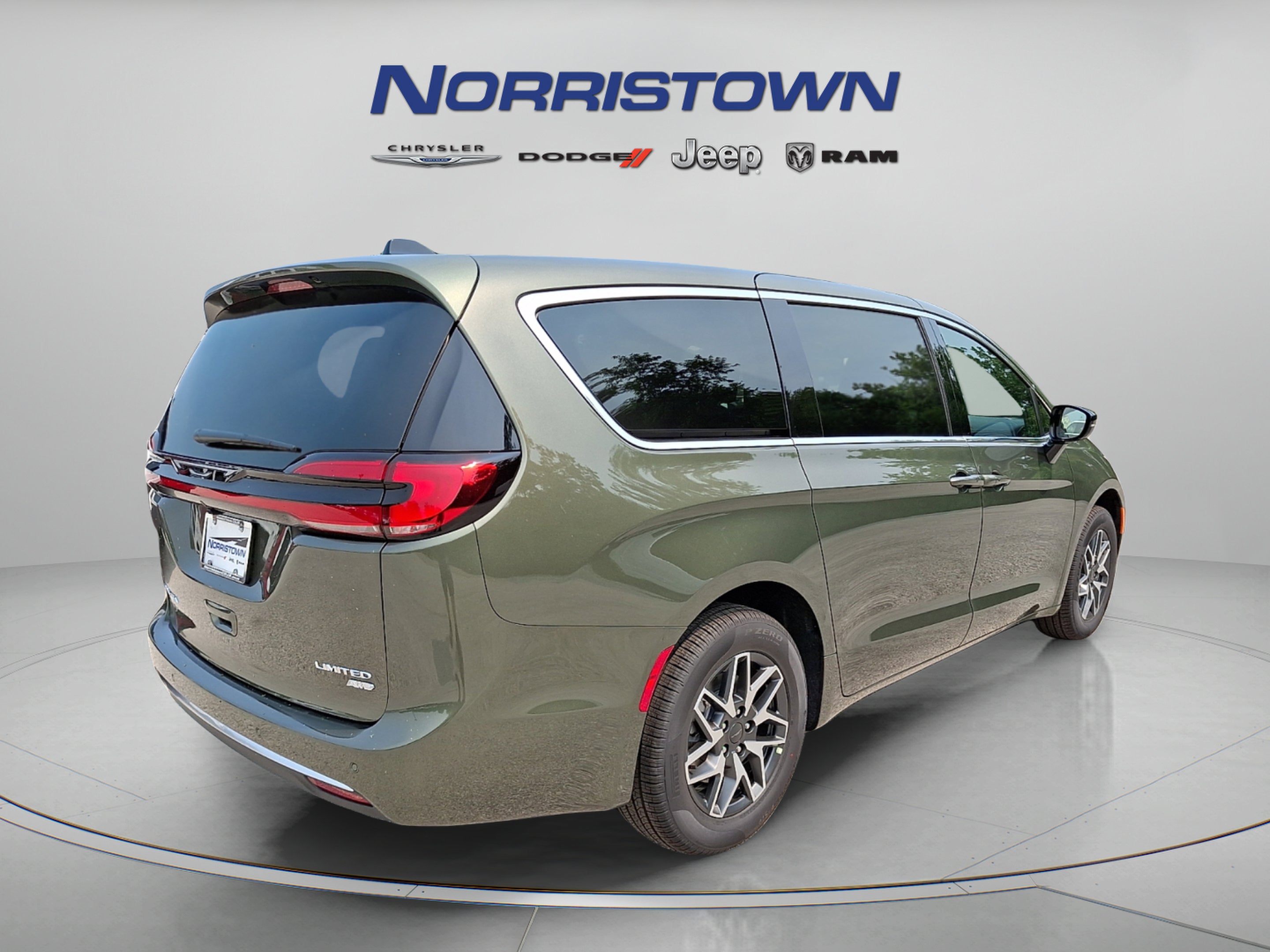 2027 Chrysler Pacifica PACIFICA LIMITED AWD