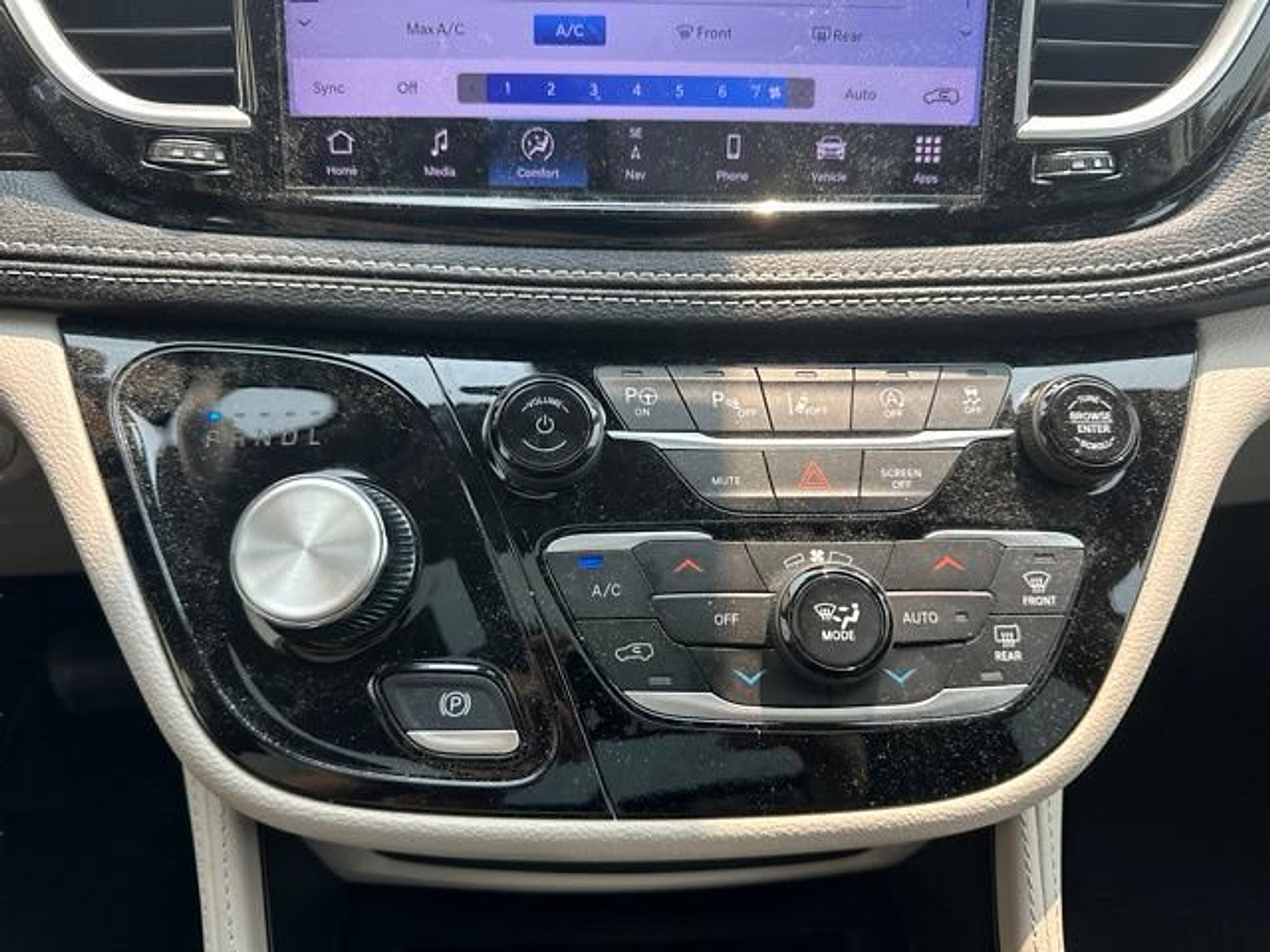 2024 Chrysler Pacifica Limited