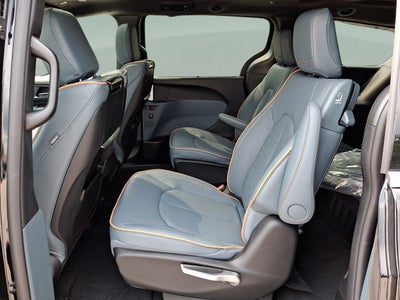 2027 Chrysler Pacifica PACIFICA PINNACLE AWD