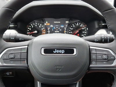 2025 Jeep Compass COMPASS LIMITED 4X4