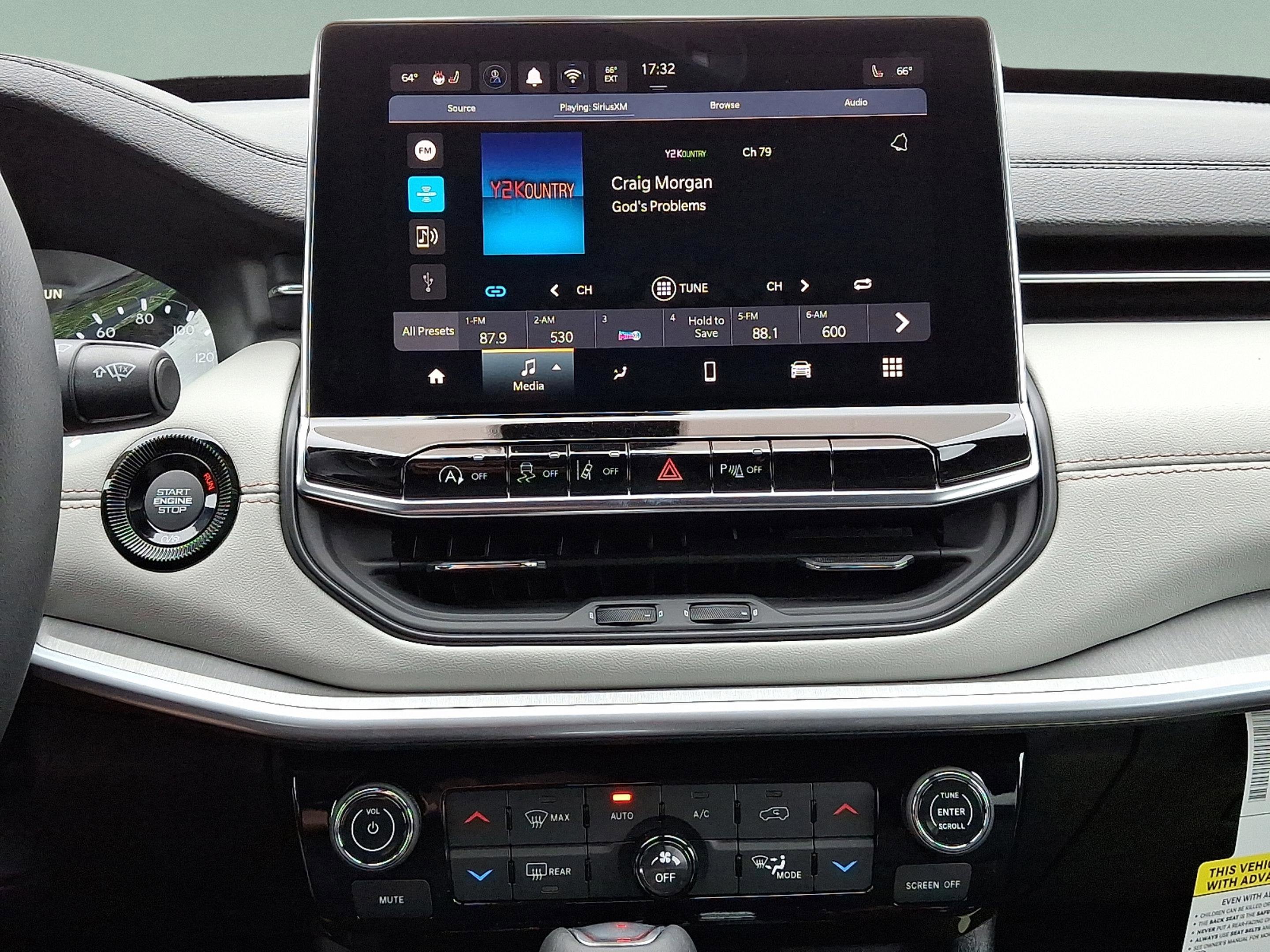 2025 Jeep Compass COMPASS LIMITED 4X4