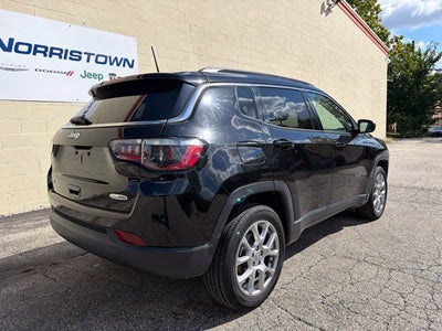 2022 Jeep Compass Latitude Lux 4x4