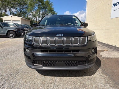 2022 Jeep Compass Latitude Lux 4x4
