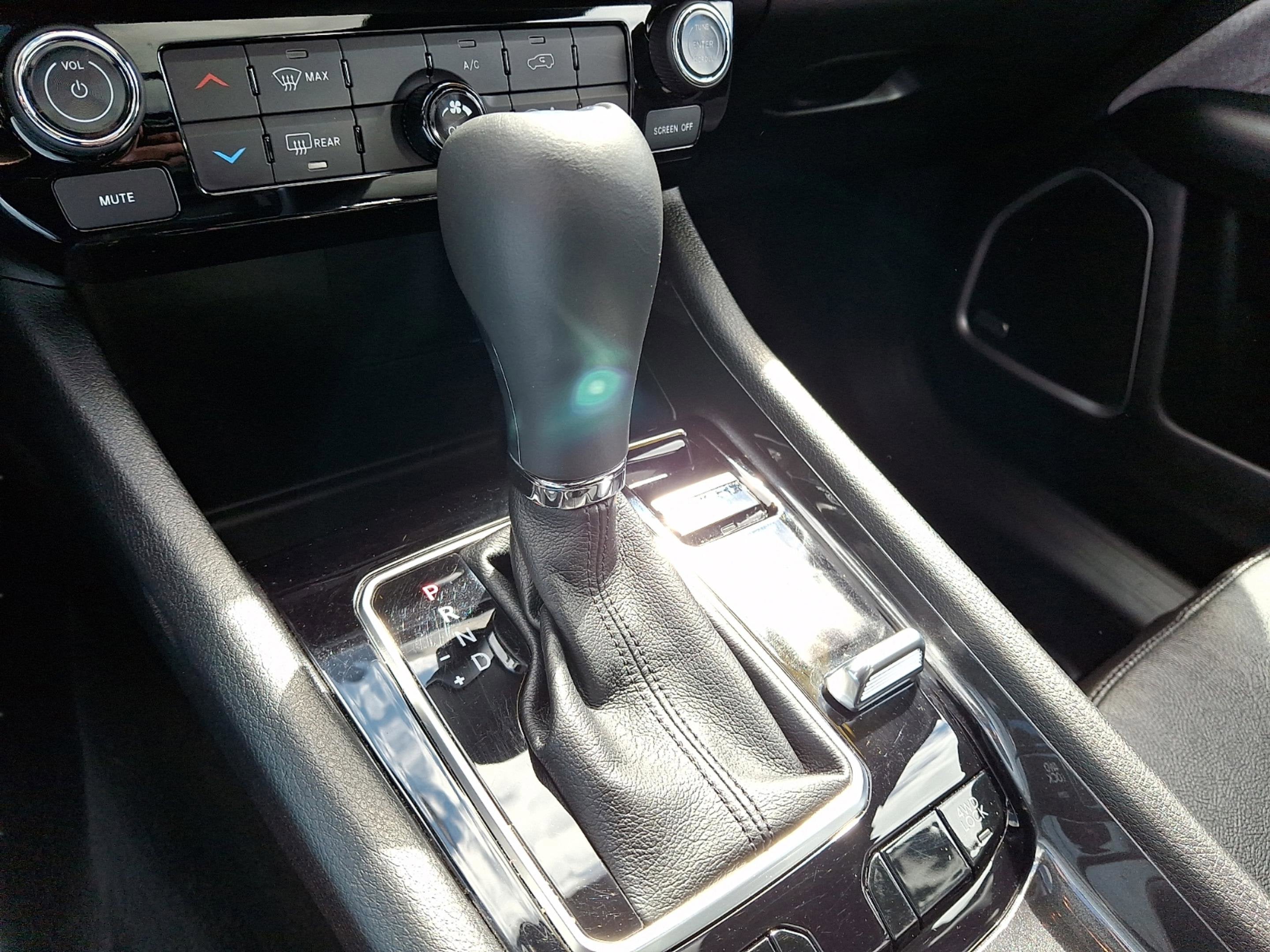 2023 Jeep Compass Latitude Lux FWD