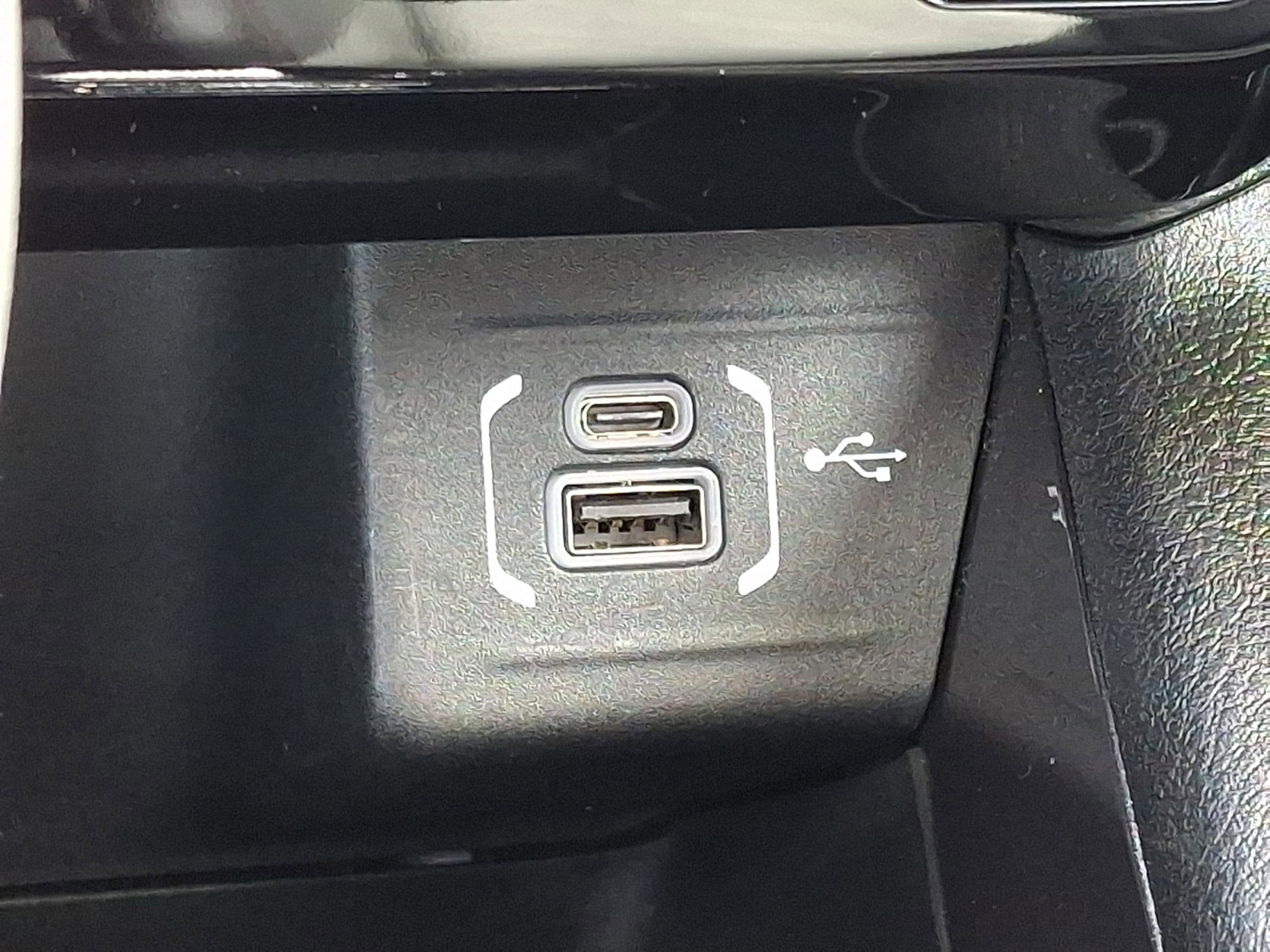 2023 Jeep Compass Latitude Lux FWD