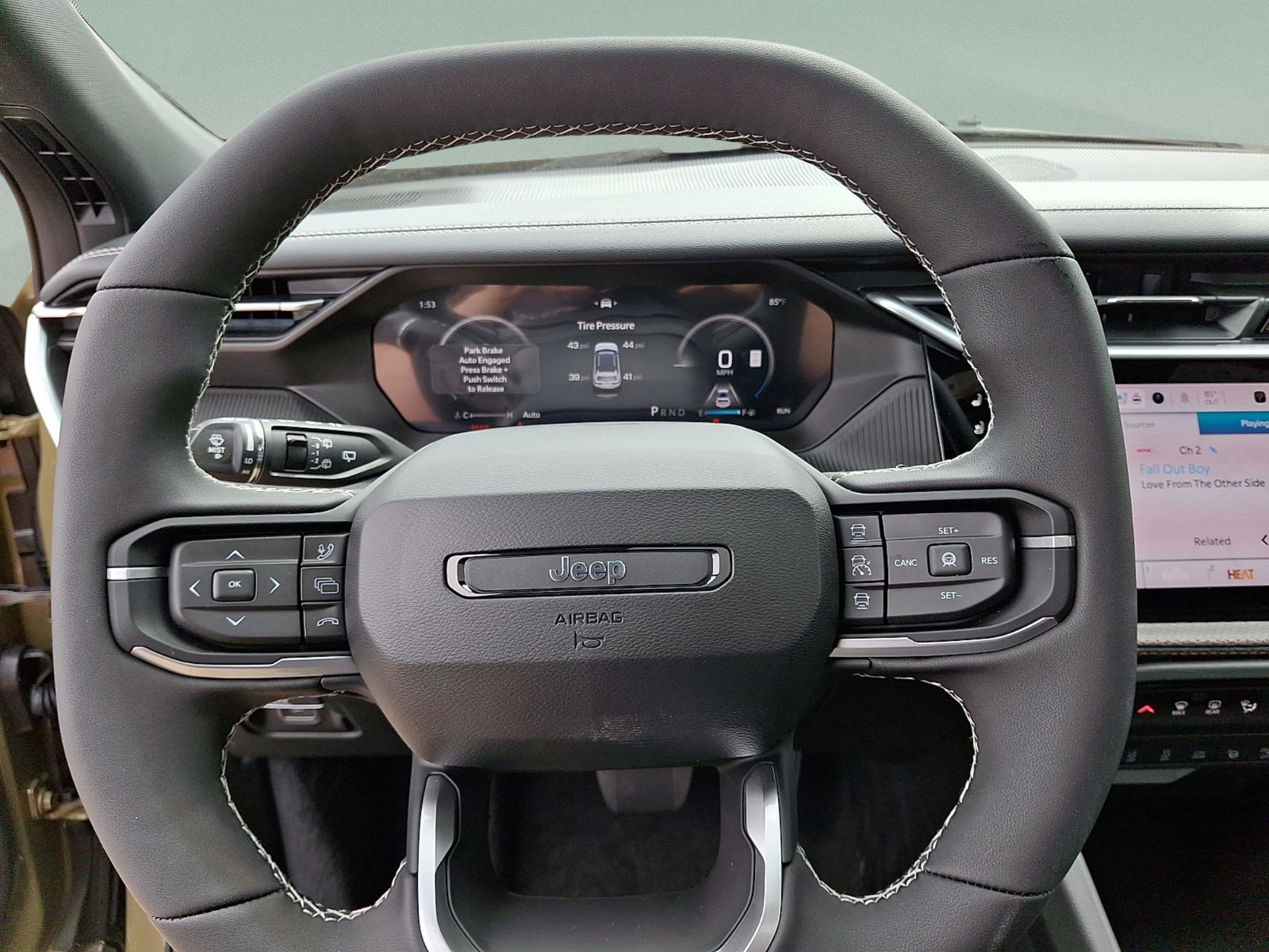 2026 Jeep Cherokee CHEROKEE OVERLAND 4X4