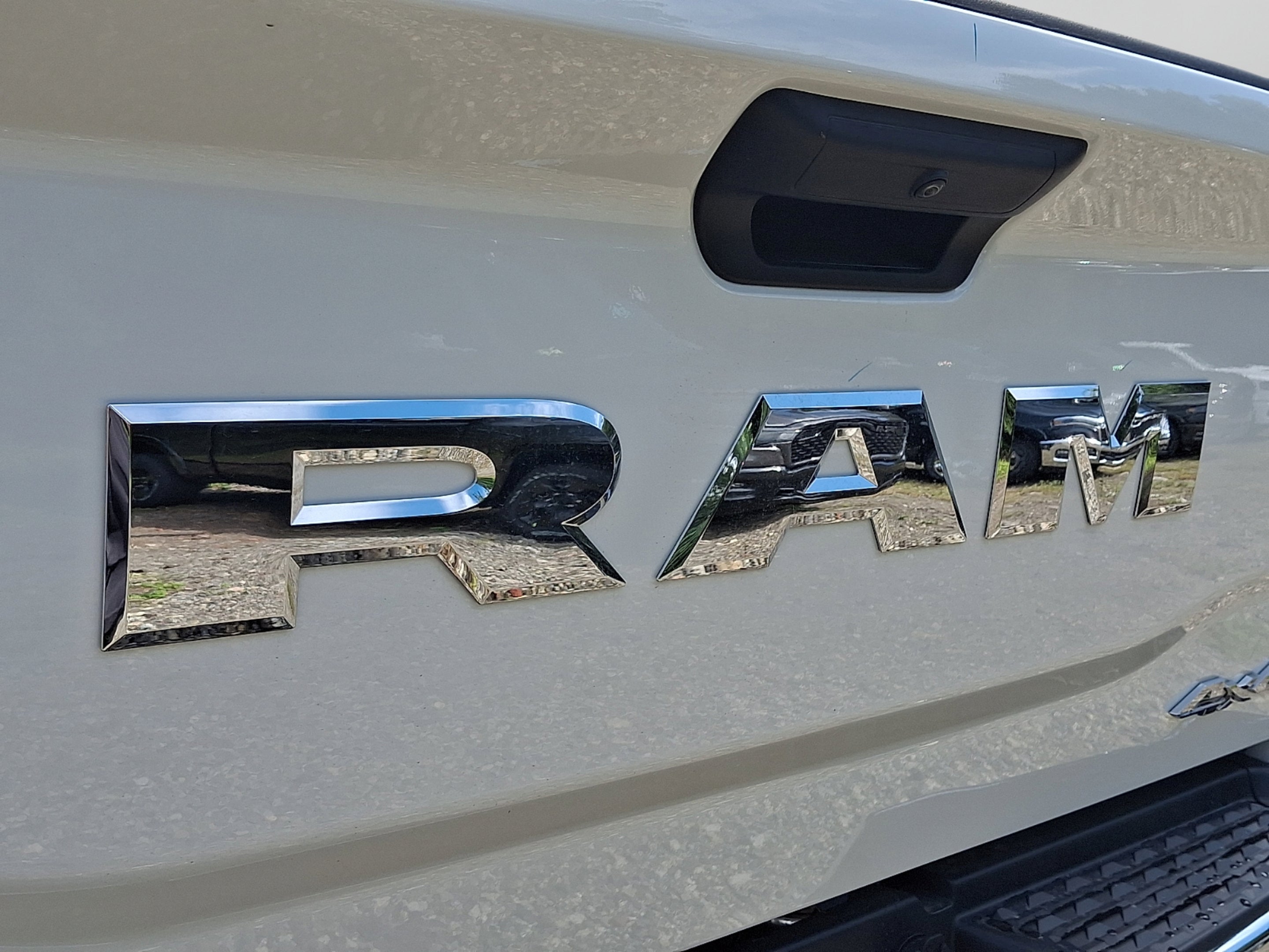 2027 RAM Ram 3500 RAM 3500 TRADESMAN CREW CAB 4X4 8' BOX