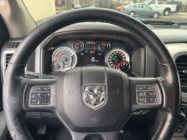 2017 RAM 1500 Big Horn Crew Cab 4x4 5'7' Box